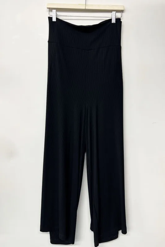 RESALE - Nino Capris- 3X- Black Rib- RE499 sold by Anne Mulaire