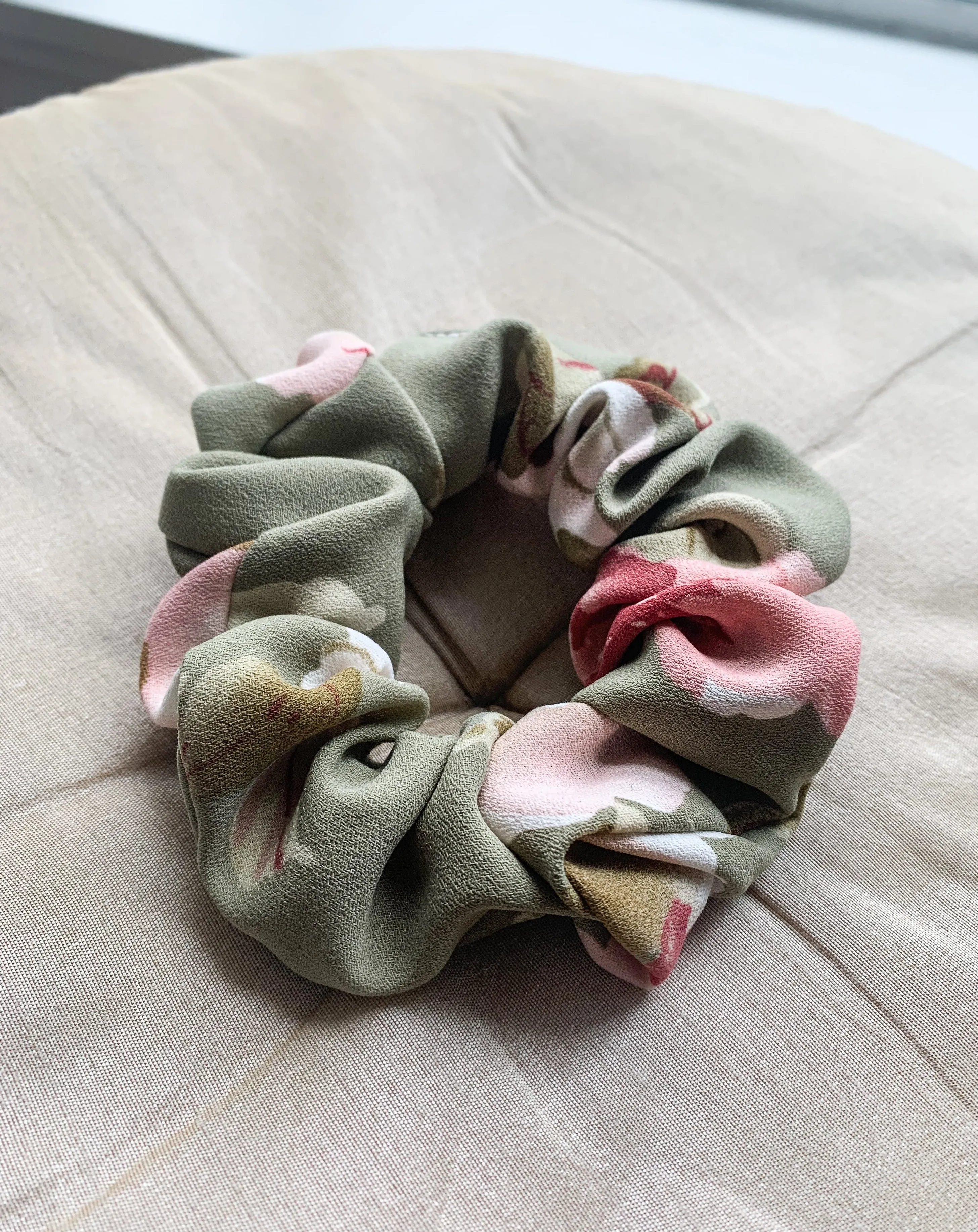 Recycled Woven Scrunchie - Floral Green sold by BELLANTONI product image thumbnail 2