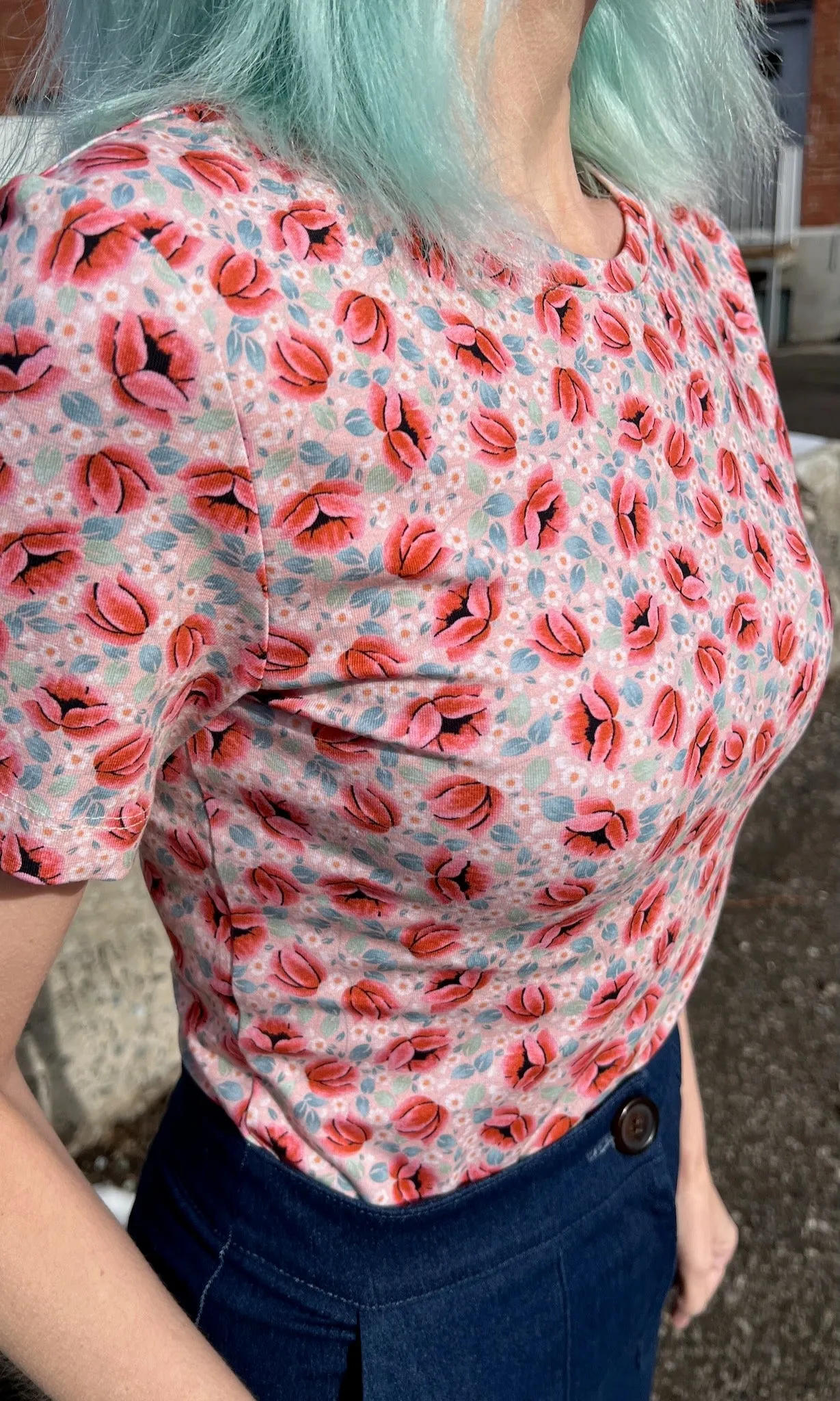 Dipper Top - Rose Puff sold by Birds of North America product image thumbnail 4