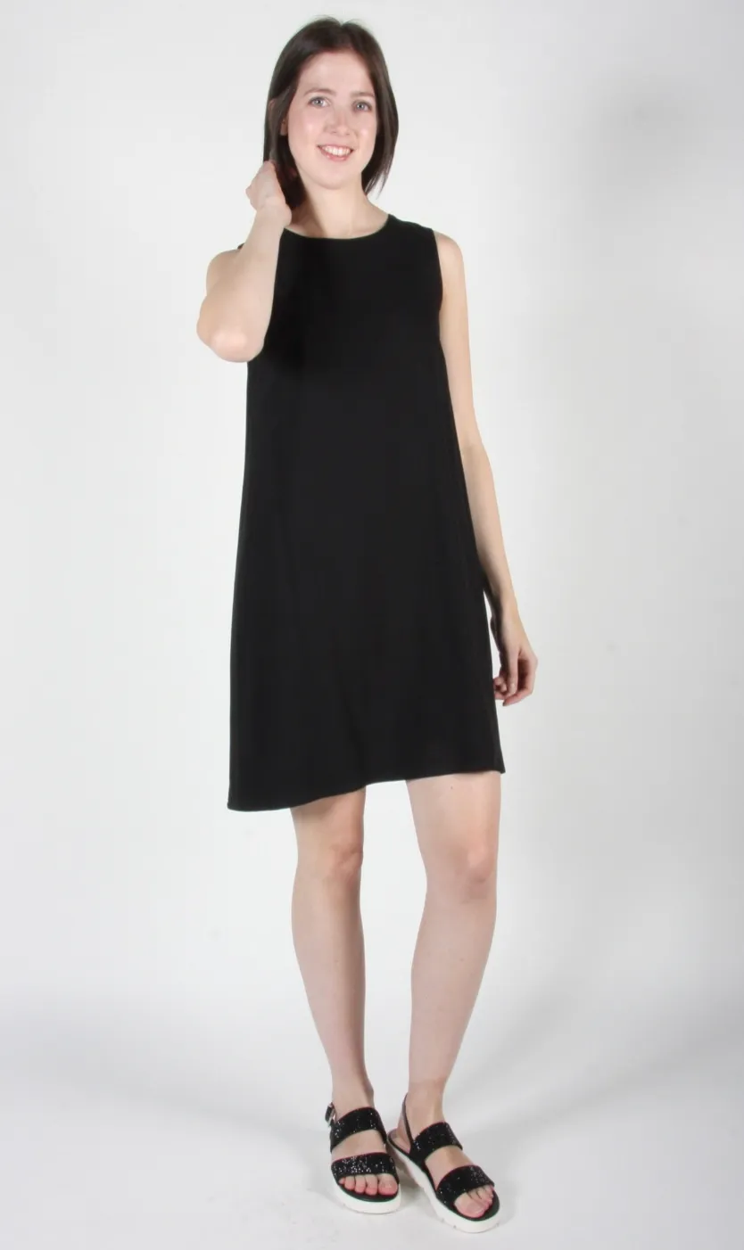 RN951 - 6 - Trumpeter Dress - Black sold by Birds of North America product image thumbnail 4
