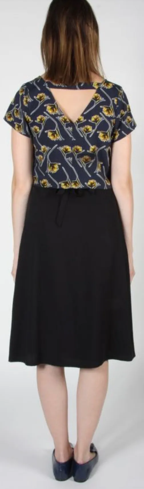RN875 - M - Tournepierre Skirt - Dusk Blooms sold by Birds of North America product image thumbnail 4