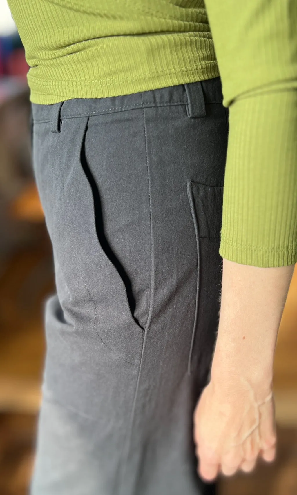 Illadopsis Pant - Black sold by Birds of North America product image thumbnail 4
