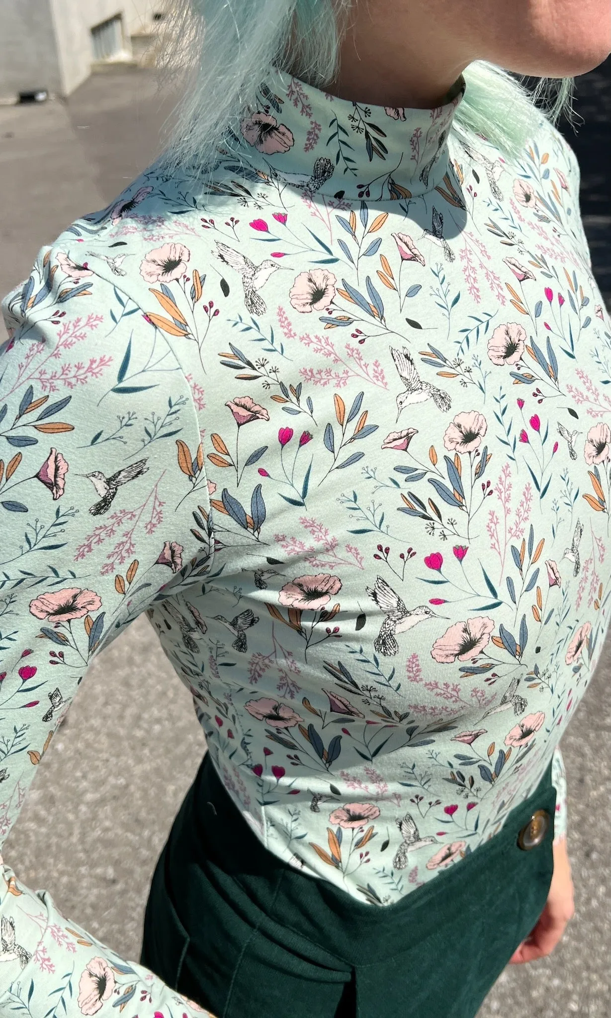 Nunchie Top - Scrapbook sold by Birds of North America product image thumbnail 2