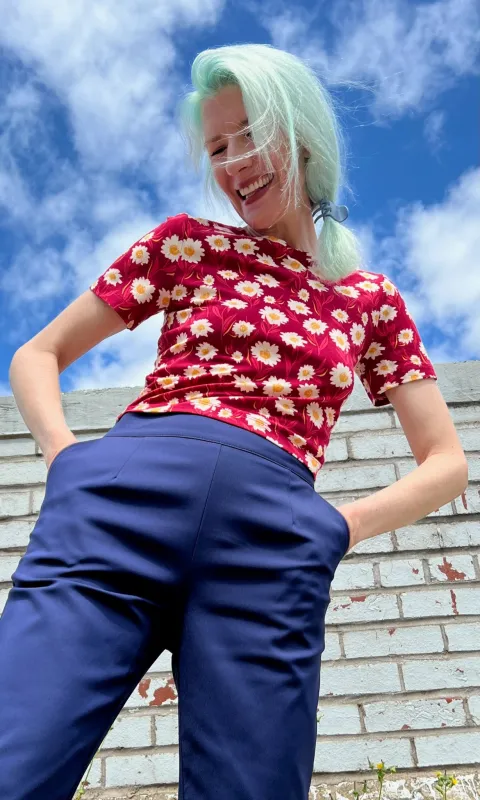 Beetlehead Tee - Happy Daisy made by Birds of North America