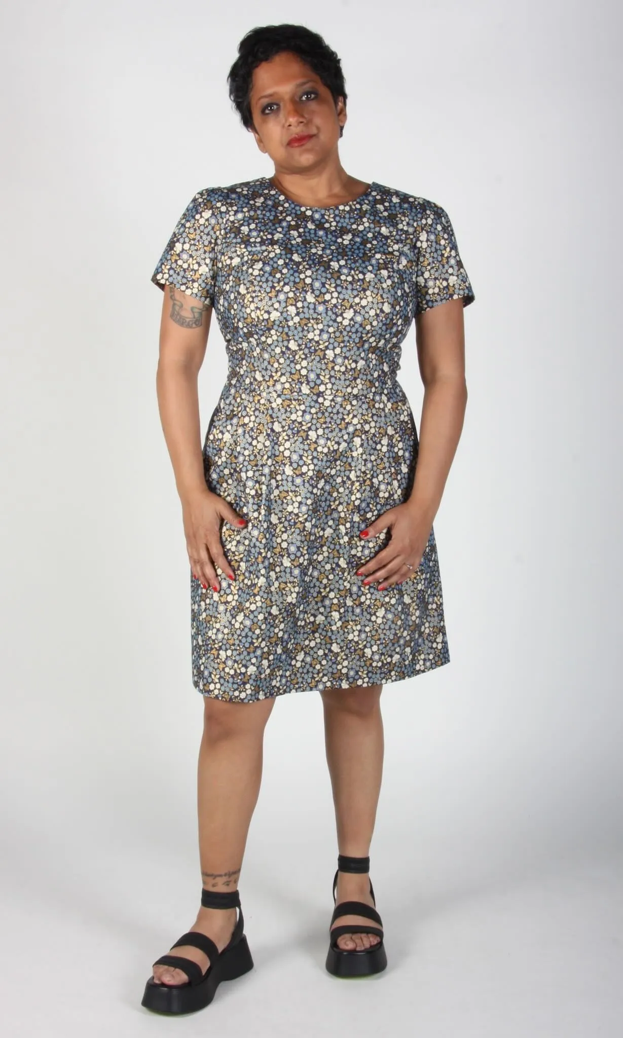 Engoulevent Dress - Countess sold by Birds of North America