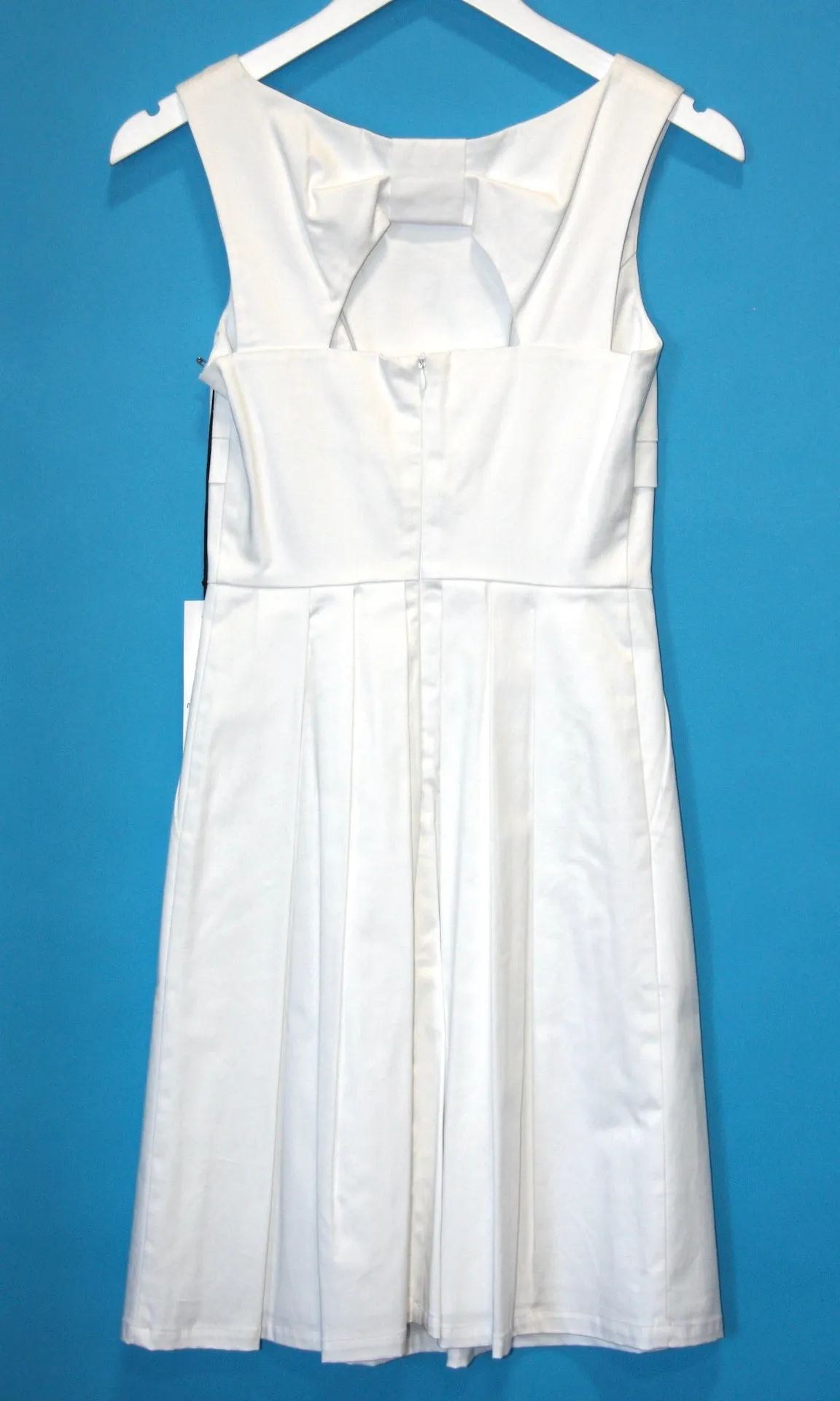 SS122 - 4 - Soar Dress - White sold by Birds of North America product image thumbnail 3