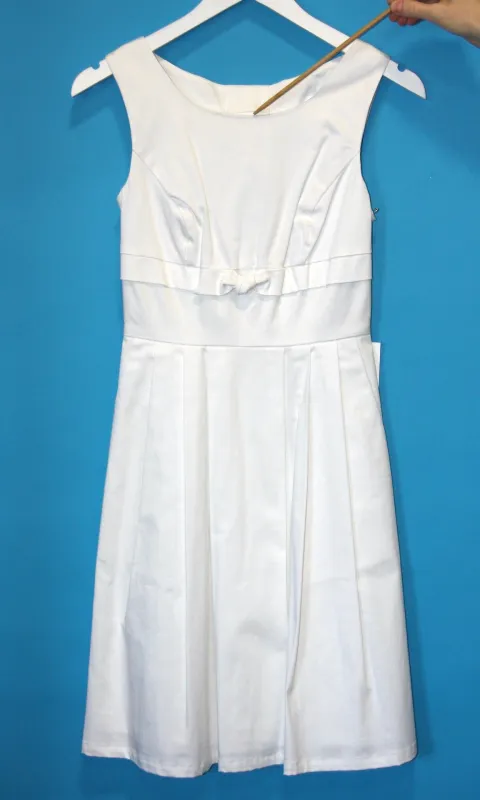 SS122 - 4 - Soar Dress - White sold by Birds of North America