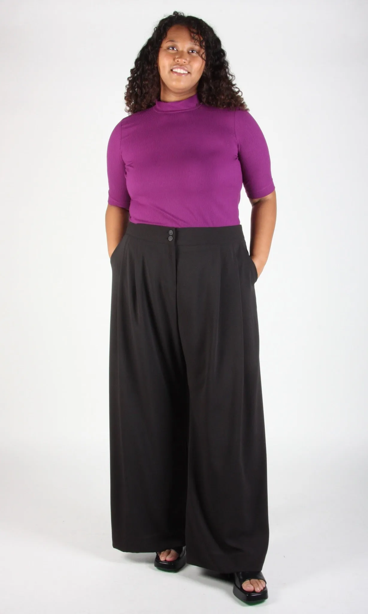 Bowerbird Pant - Black sold by Birds of North America product image thumbnail 4