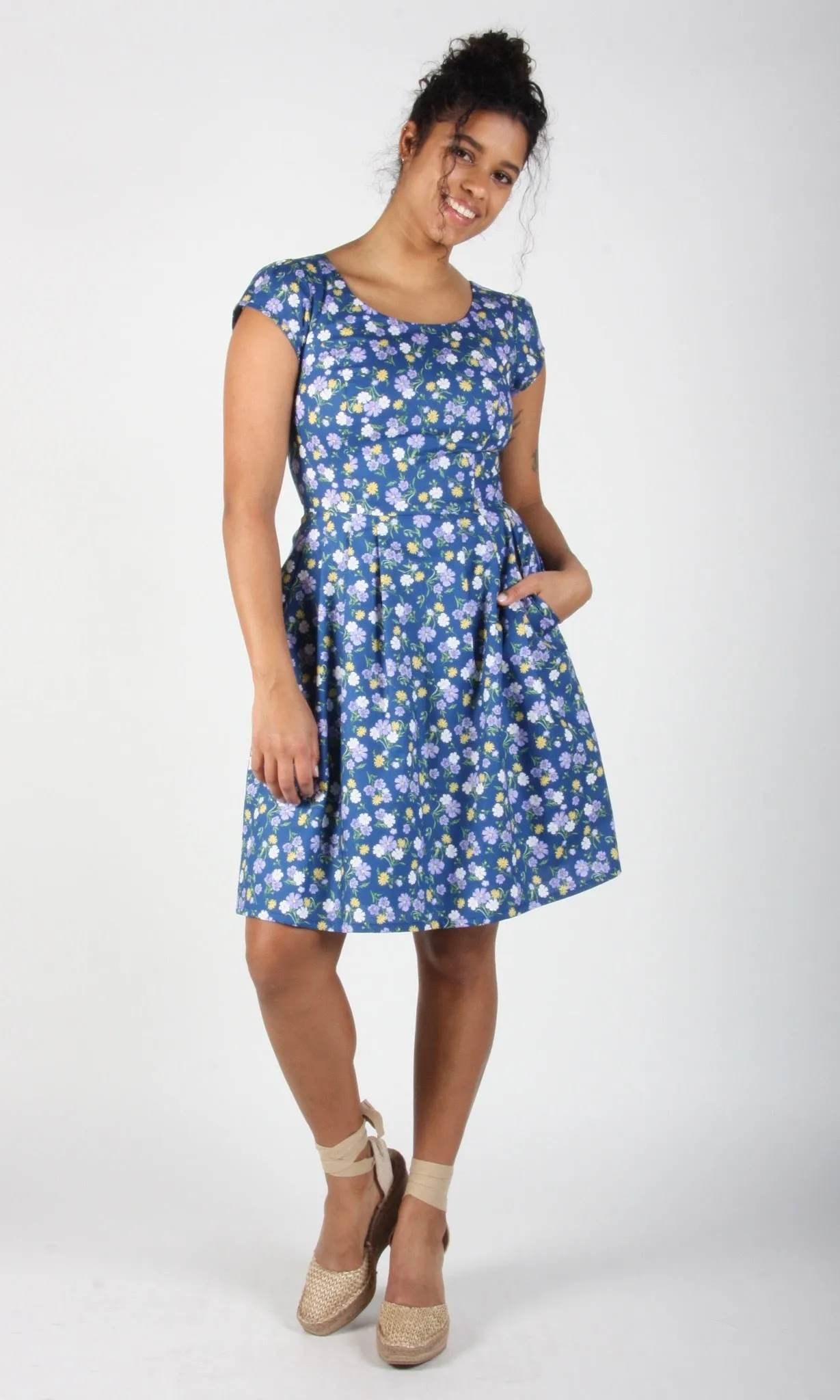 Gallinule Dress - Tussie Mussie sold by Birds of North America product image thumbnail 3