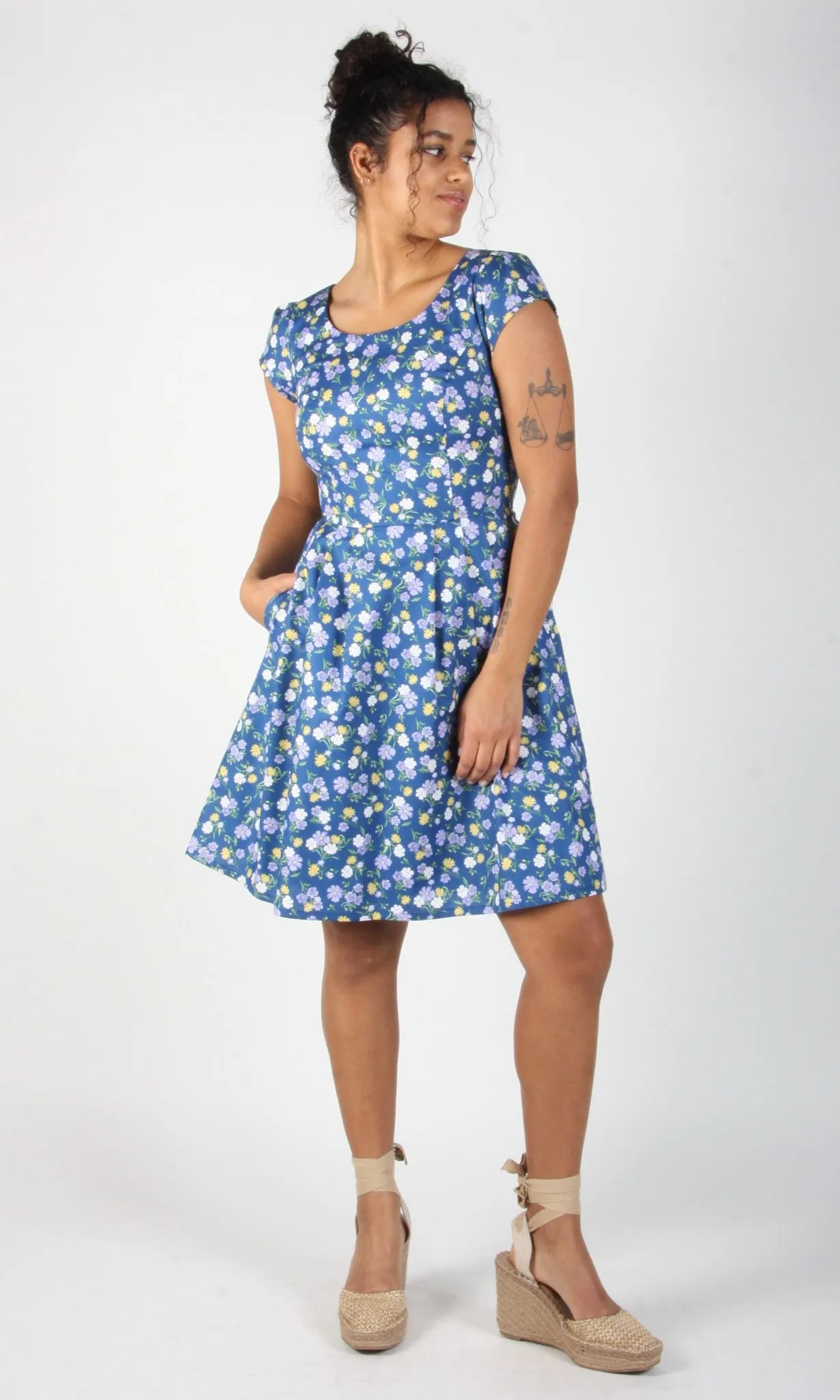 Gallinule Dress - Tussie Mussie sold by Birds of North America product image thumbnail 5