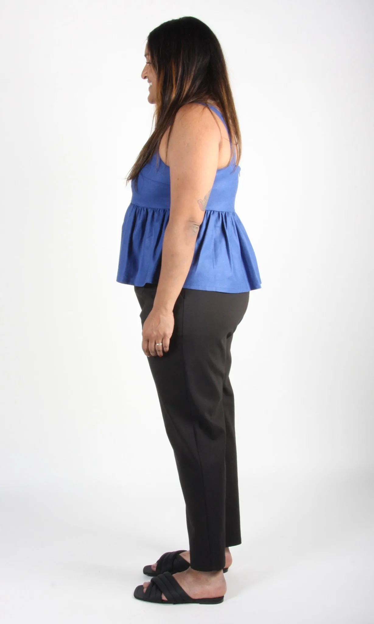 Grassquit Top - Ultramarine sold by Birds of North America product image thumbnail 5