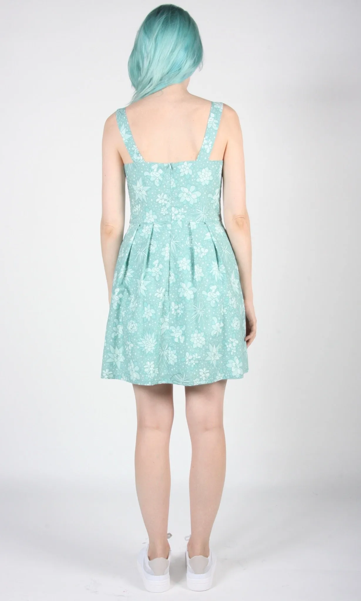 Akikiki Dress - Hens 'n Chicks sold by Birds of North America product image thumbnail 4