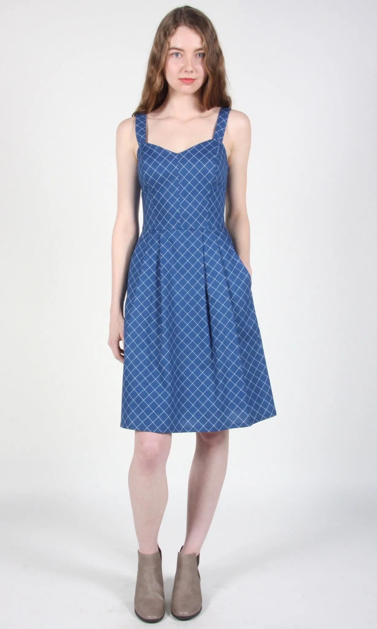 Vireo - Blue Crosshatch sold by Birds of North America