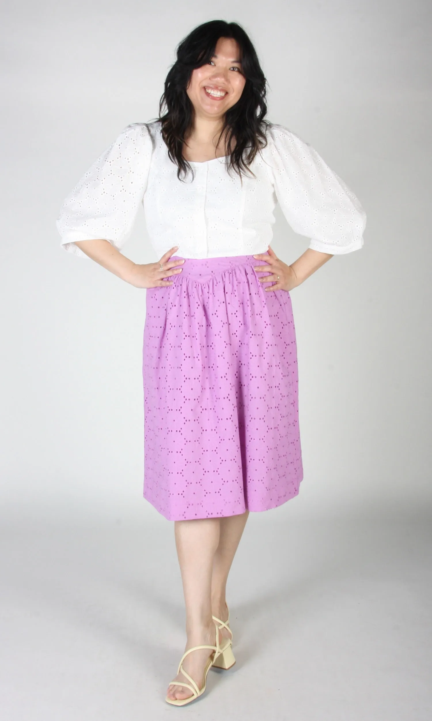 Esmerillon Top - White sold by Birds of North America product image thumbnail 5