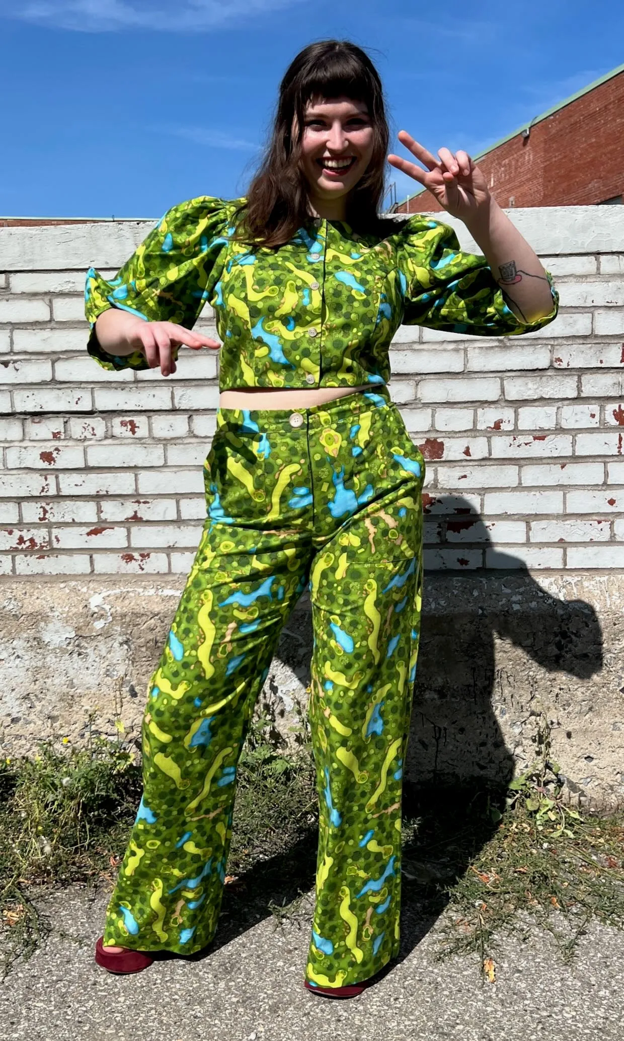 Robin Top - Aerial Golf sold by Birds of North America product image thumbnail 4