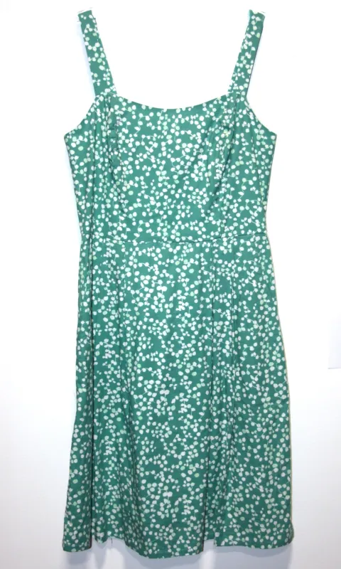 RN1118 - 10 - Bee Martin Dress - Tendril Traces sold by Birds of North America