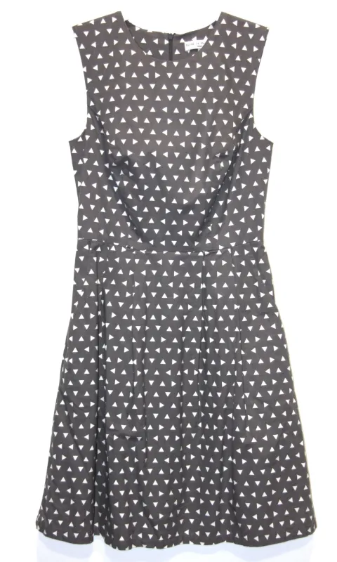 RN1059 - 6 - Antbird Dress - Grey Triangles made by Birds of North America