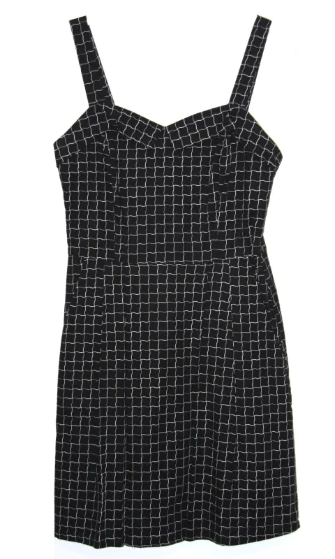 RN1096 - 10 - Weebill Dress - Chain Link sold by Birds of North America