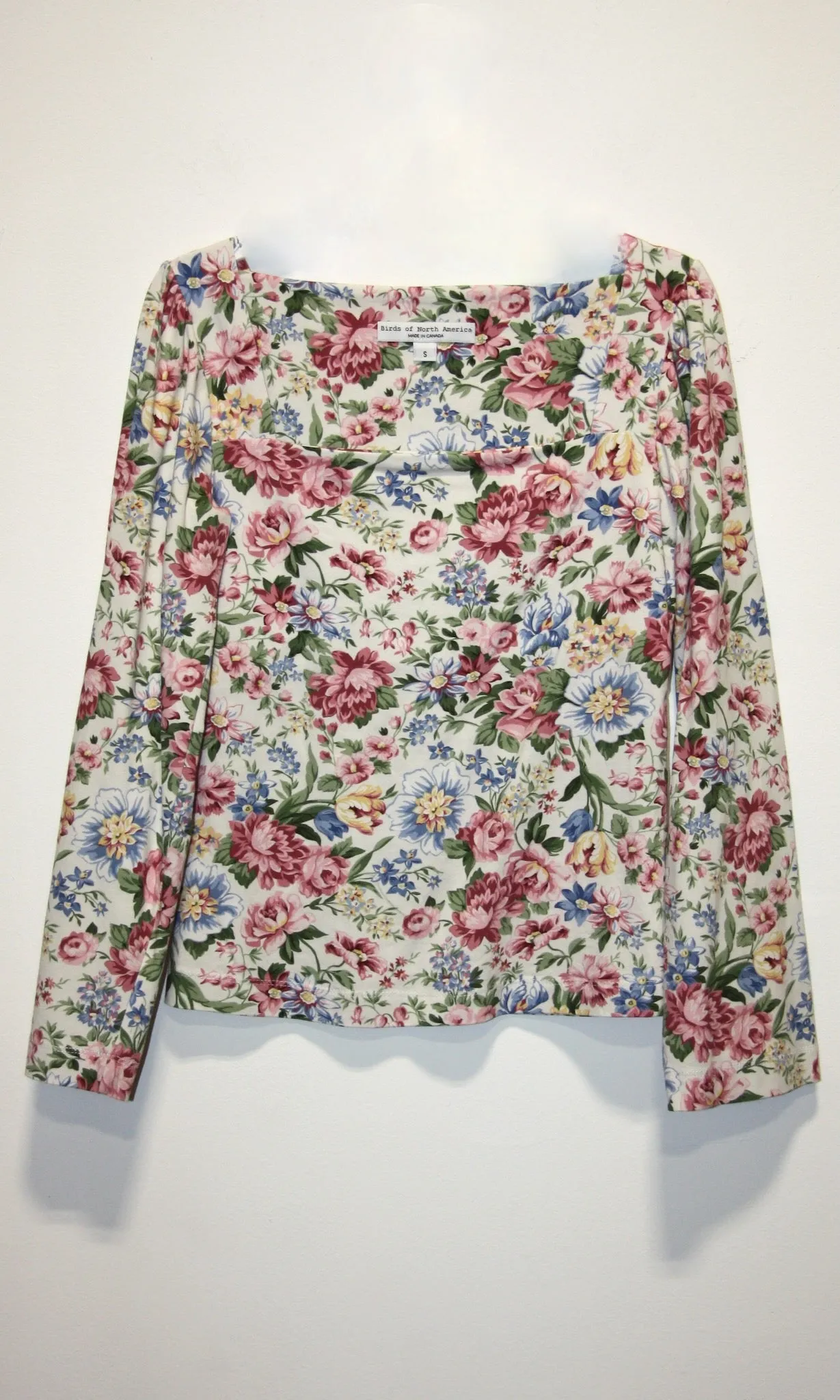 RN1229 - S - Whiptail Top - Molly Creamwald sold by Birds of North America