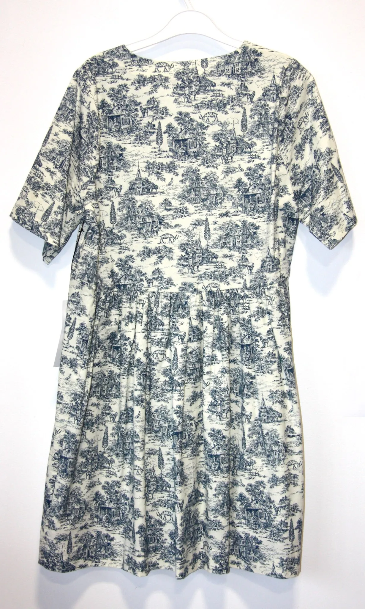 SS493 - L - Citril Finch Dress - Navy Village Toile sold by Birds of North America product image thumbnail 3