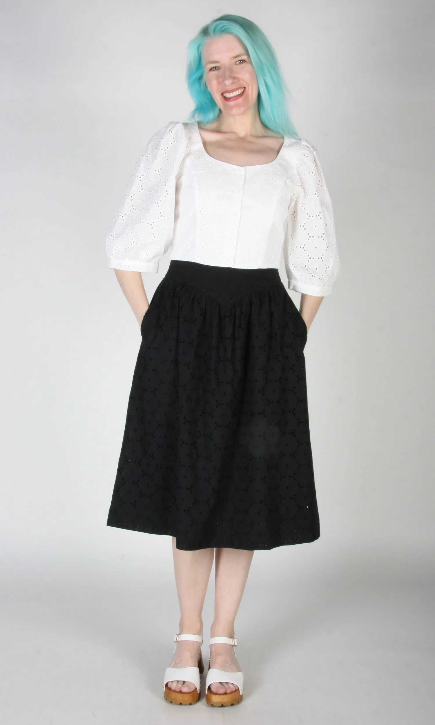 SS558 - L - Esmerillon Top - White sold by Birds of North America product image thumbnail 5