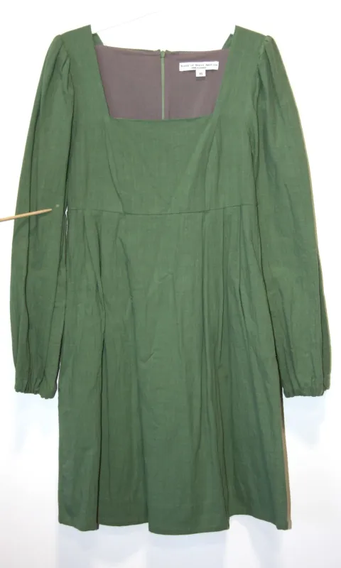 SS581 - XS - Marlinspike Dress - Sage made by Birds of North America