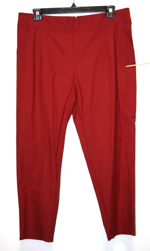 SS722 - 18 - Tern Pant - Red Currant made by Birds of North America