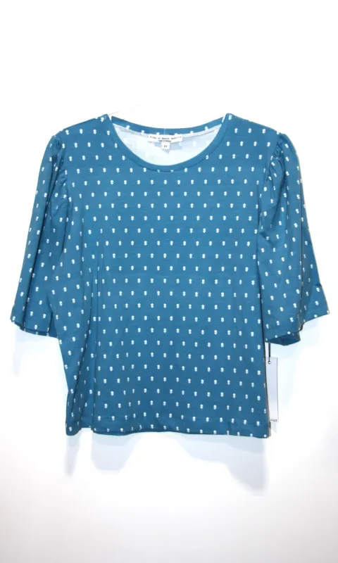 SS688 - 2X - Peahen Top -  Blue Flowers made by Birds of North America