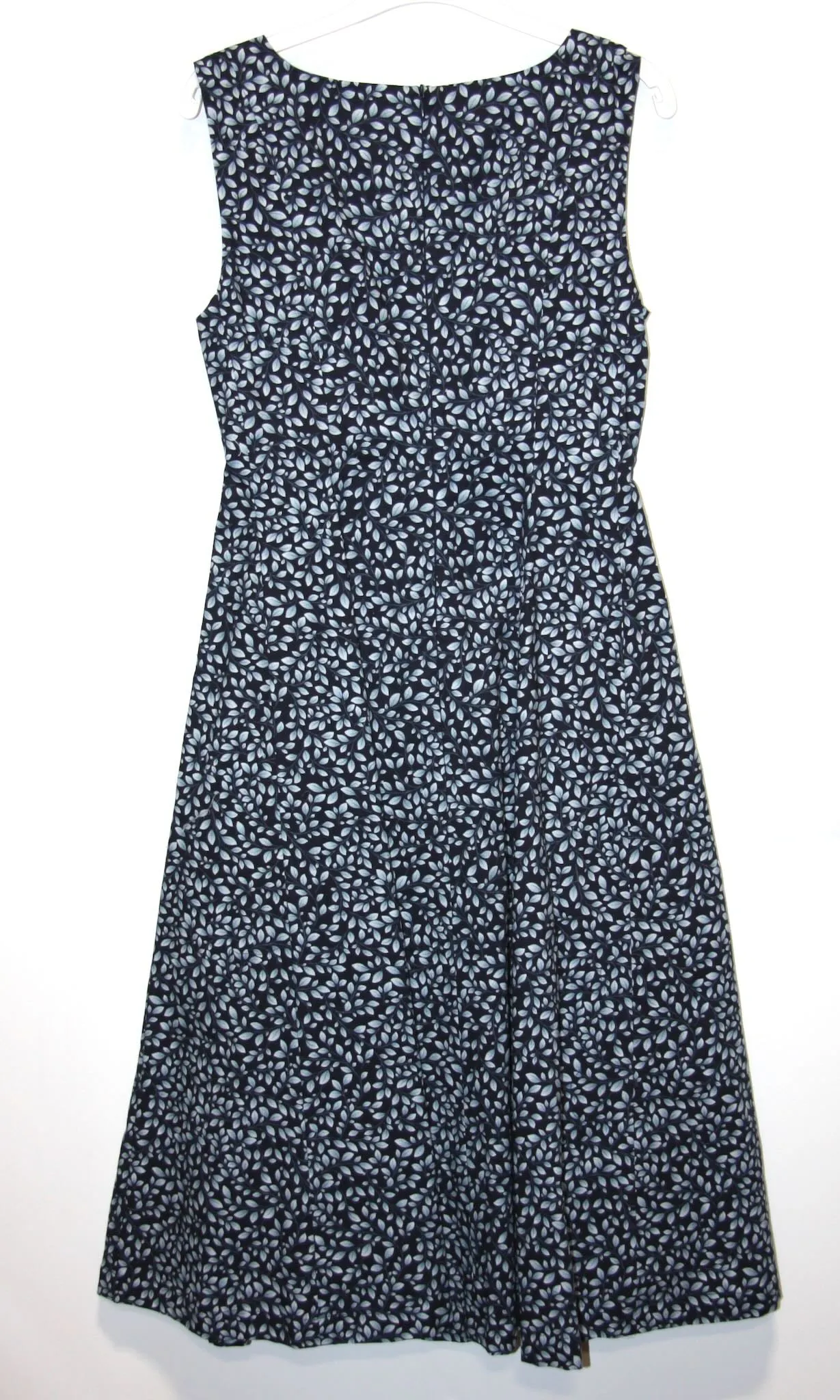 SS711 - 6 - Columba Dress - Navy Print sold by Birds of North America product image thumbnail 2