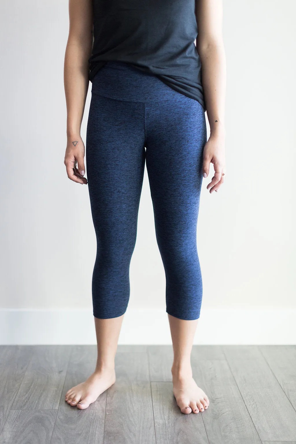 *Pre-Sale* Lolli Crop sold by Buttercream Clothing product image thumbnail 5