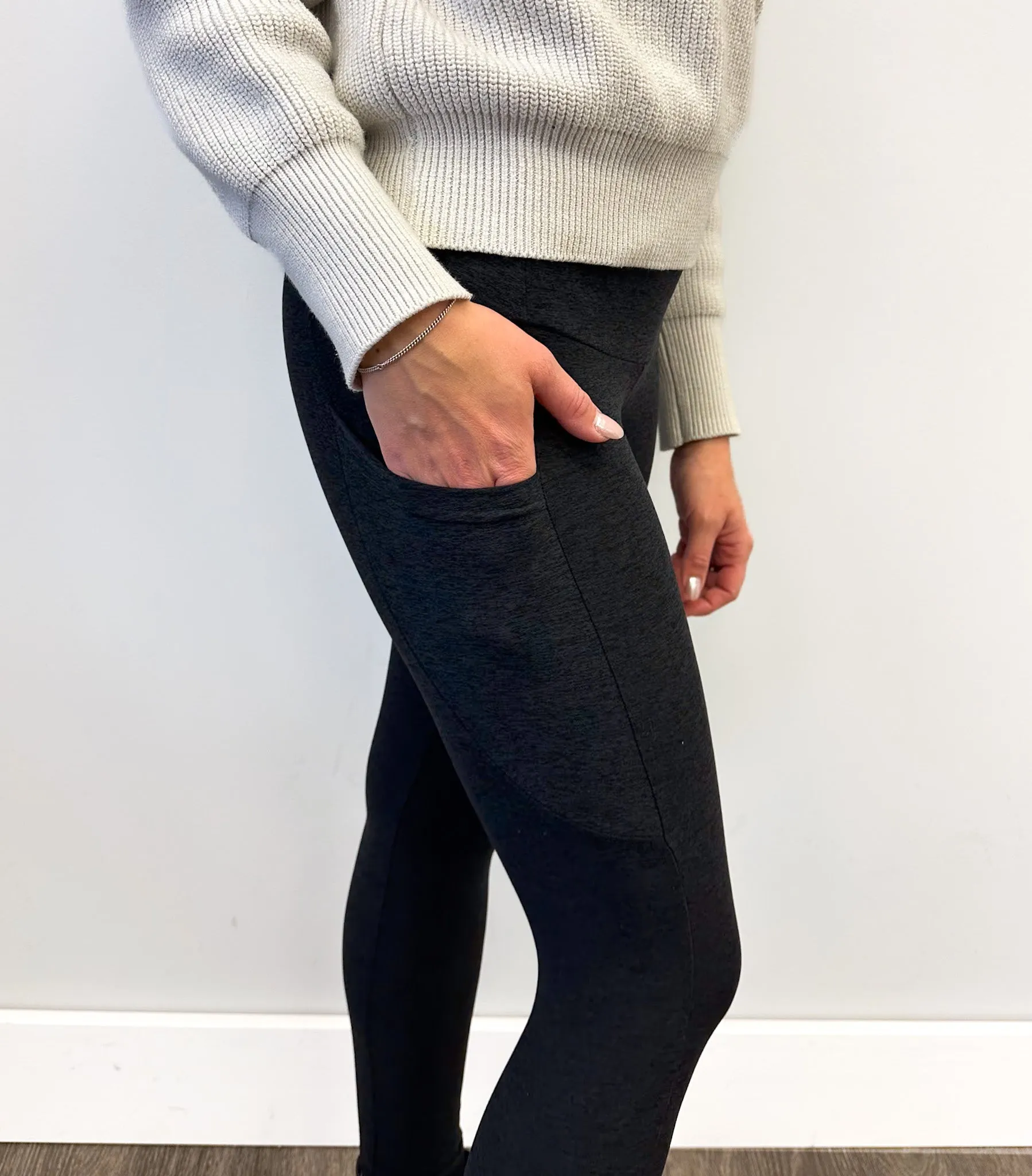 *Pre-Sale* 7/8 Pocket Lolli Legging sold by Buttercream Clothing