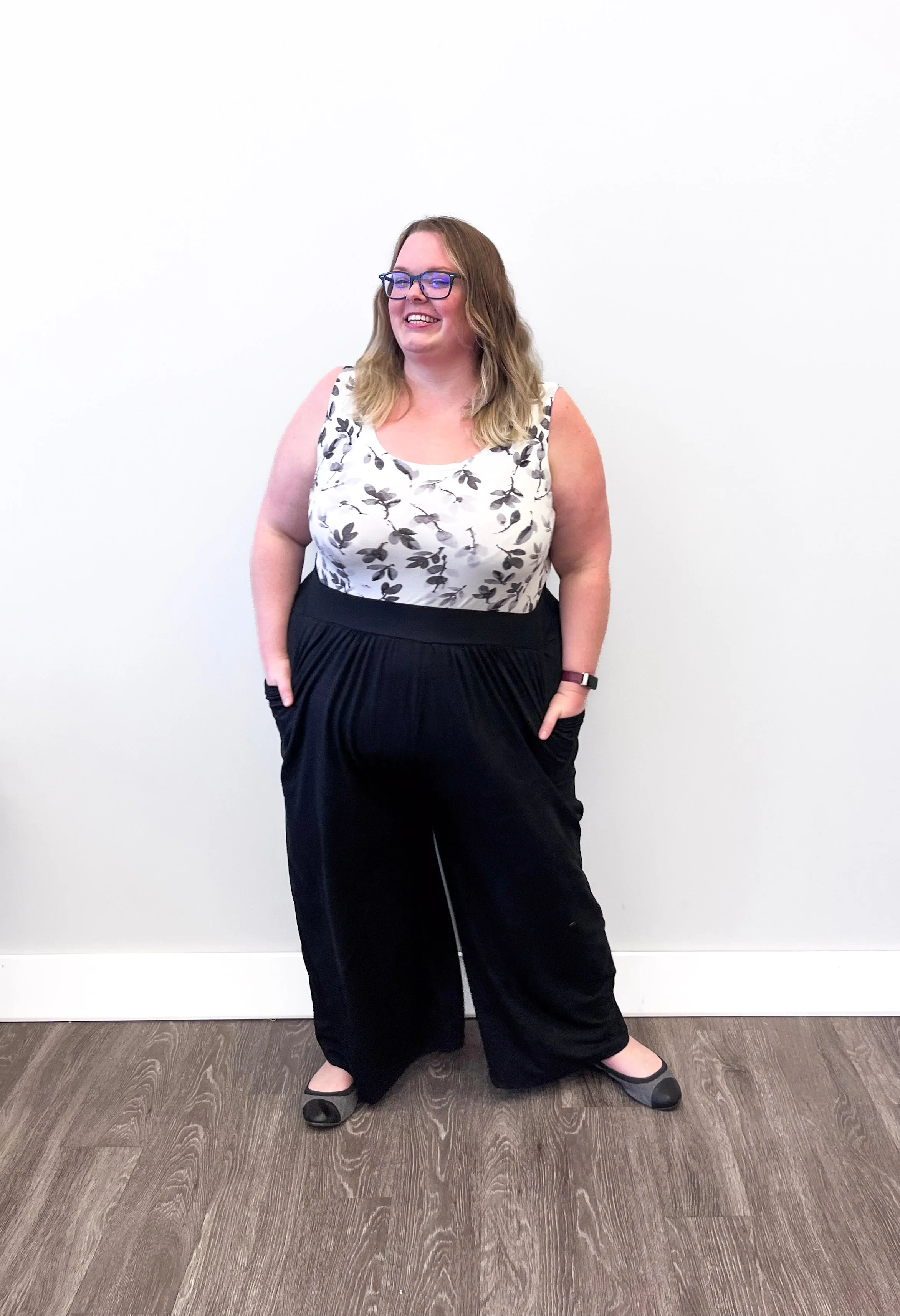 *Pre-Sale* Tall Flowy Pants sold by Buttercream Clothing product image thumbnail 4