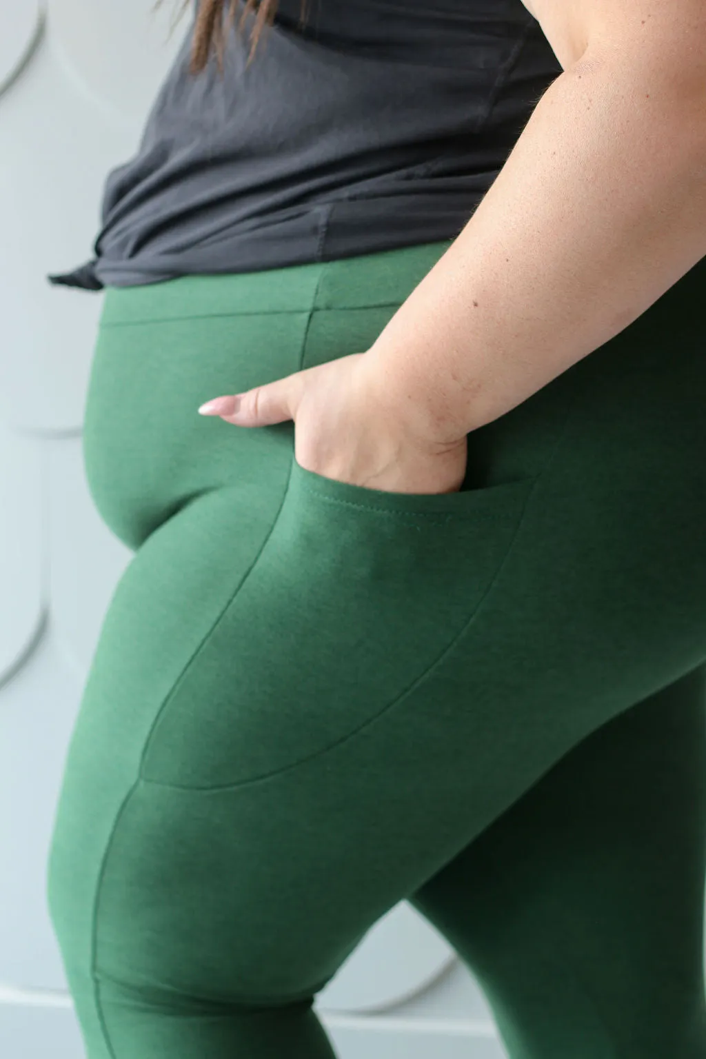 *Pre-Sale* Crop Pocket Lolli Legging sold by Buttercream Clothing product image thumbnail 5