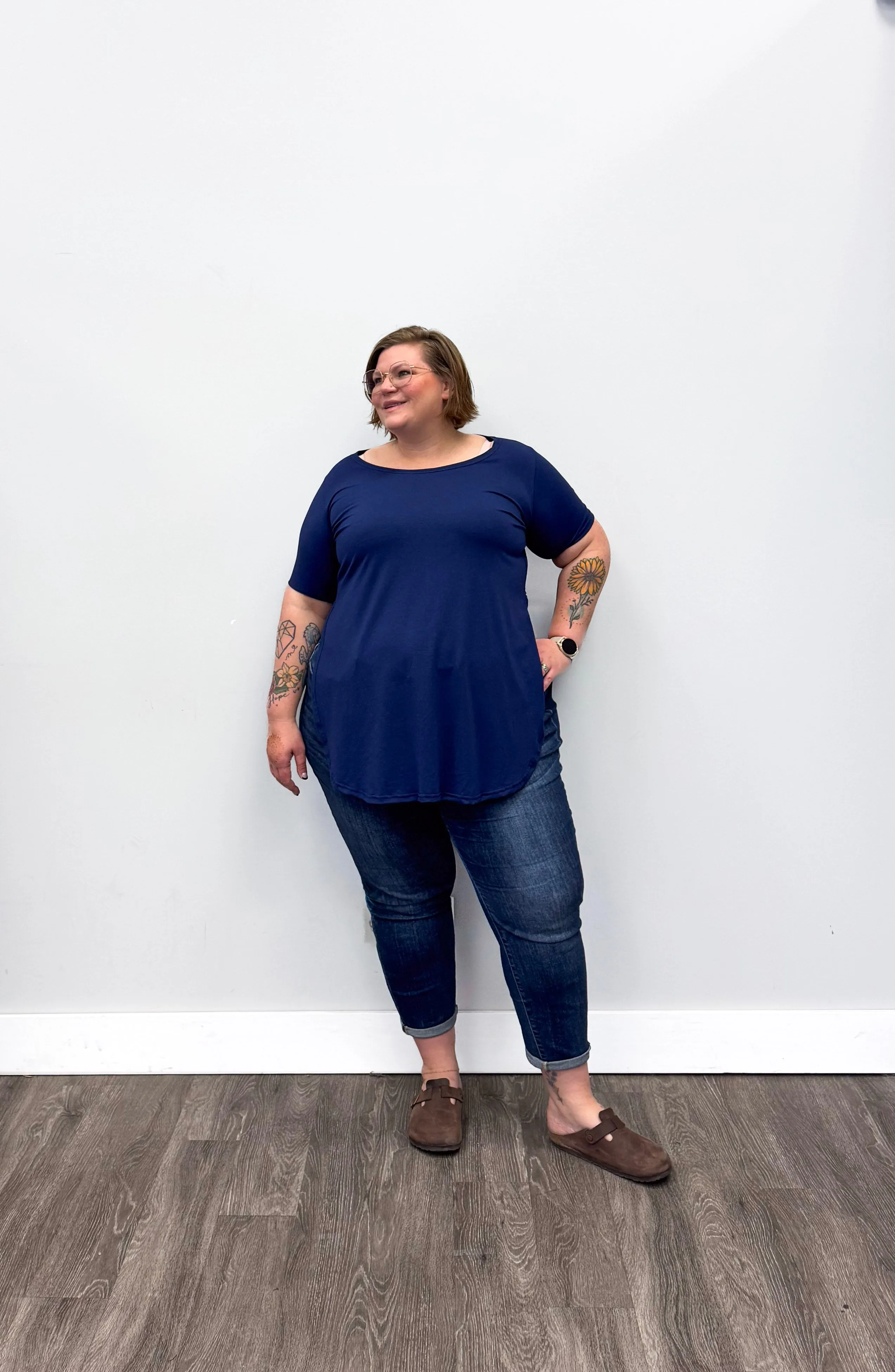 *Pre-Sale* Split Tee sold by Buttercream Clothing product image thumbnail 4