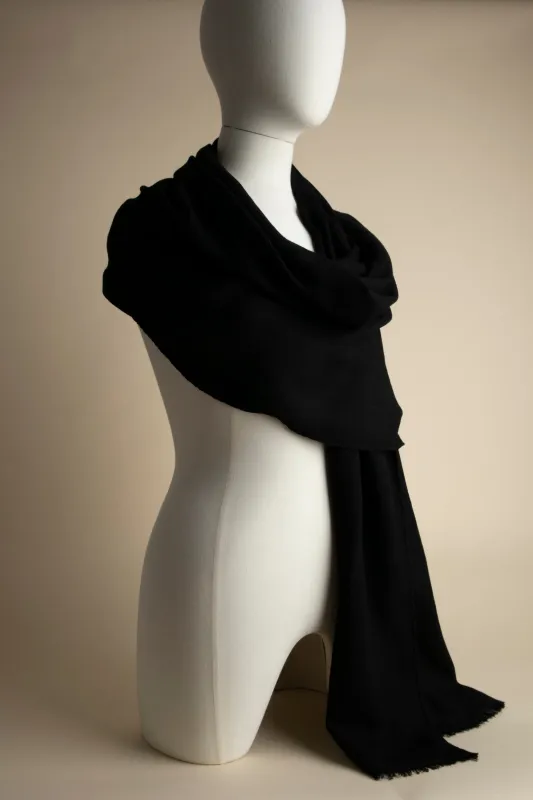 ZEPHYR black sold by ça va de soi