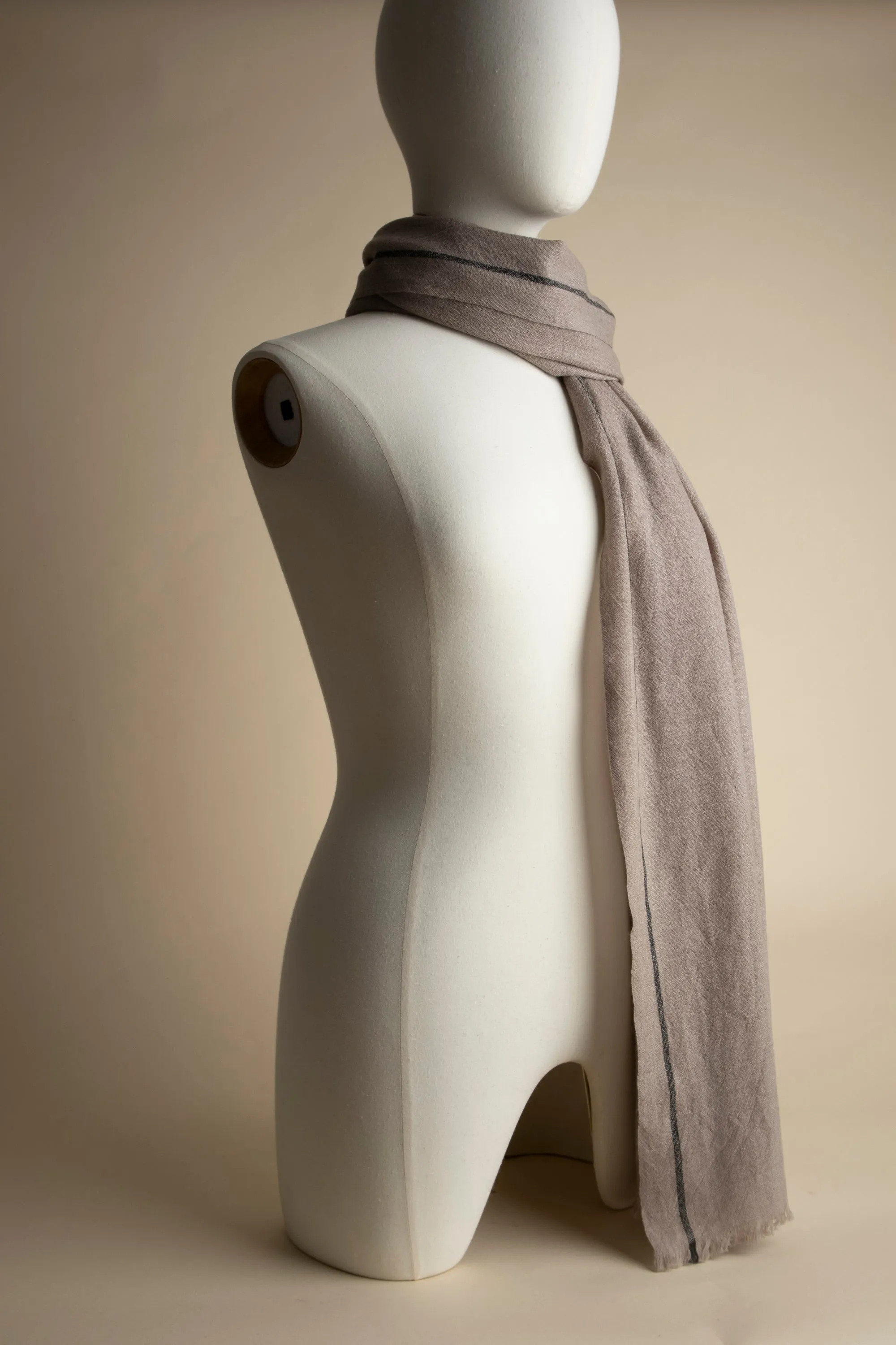 MEA taupe sold by ça va de soi