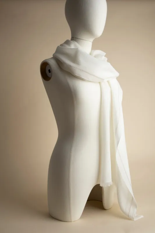 CIRRUS white sold by ça va de soi