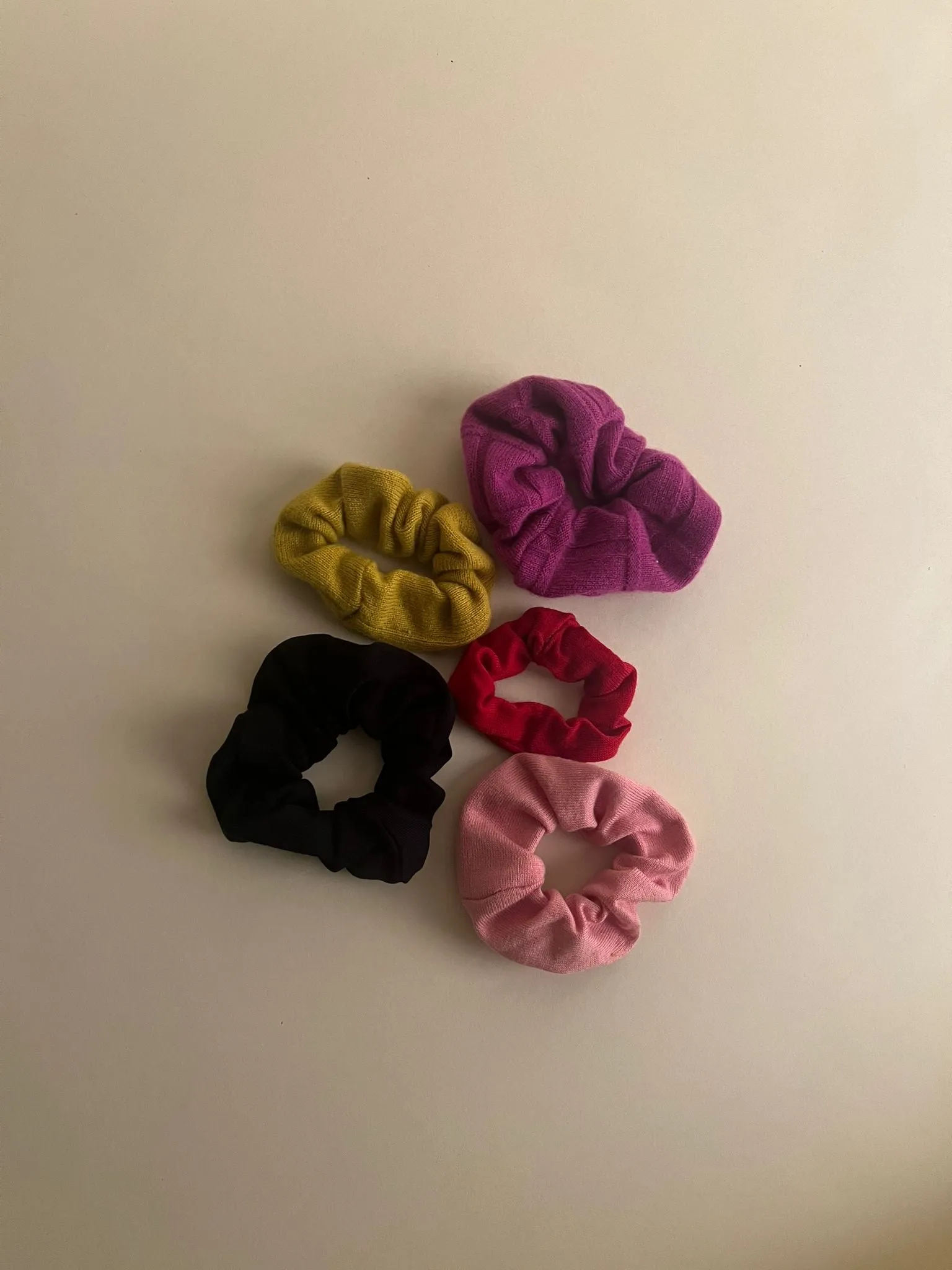 SCRUNCHY assorti sold by ça va de soi