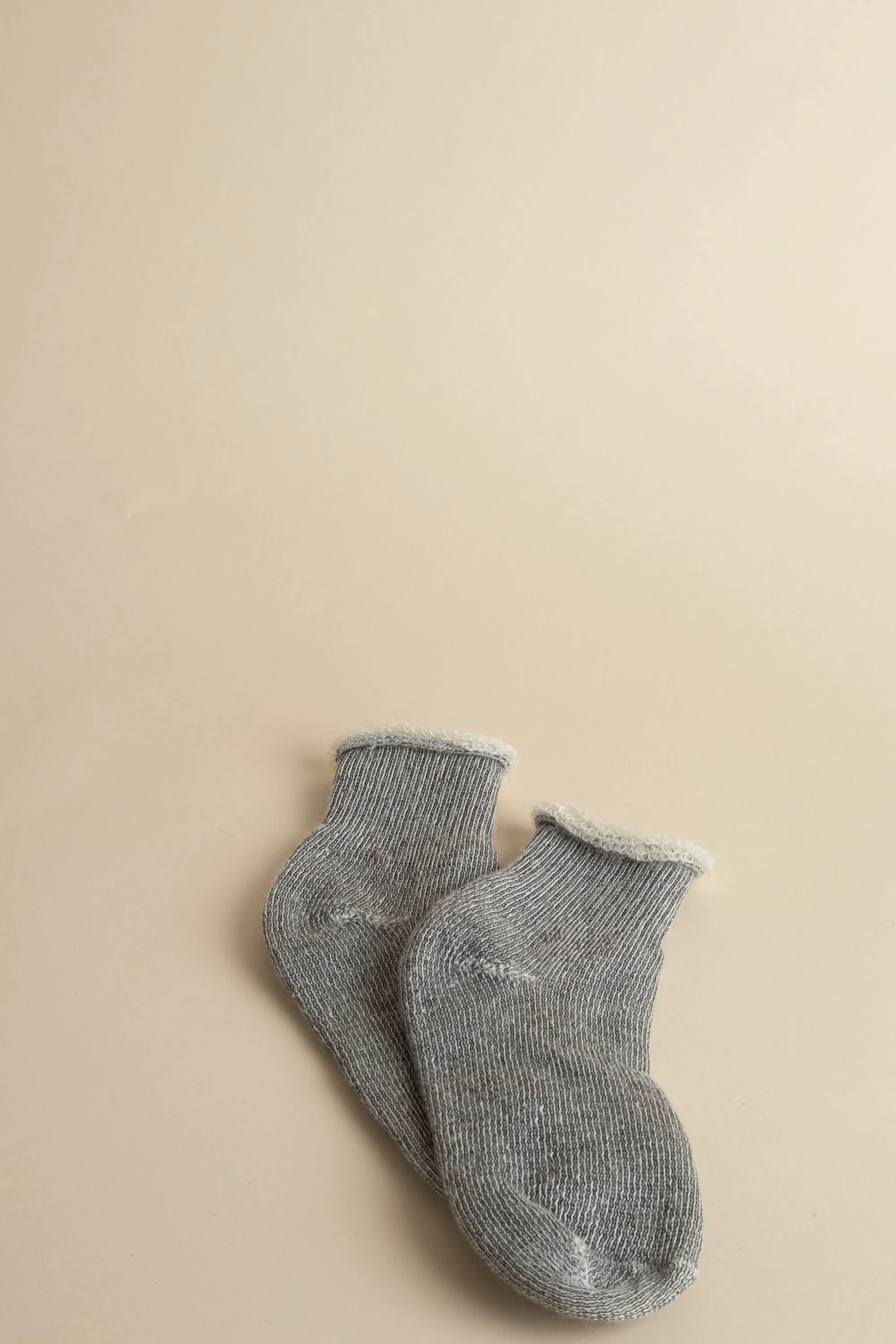 KARA tweedy grey sold by ça va de soi