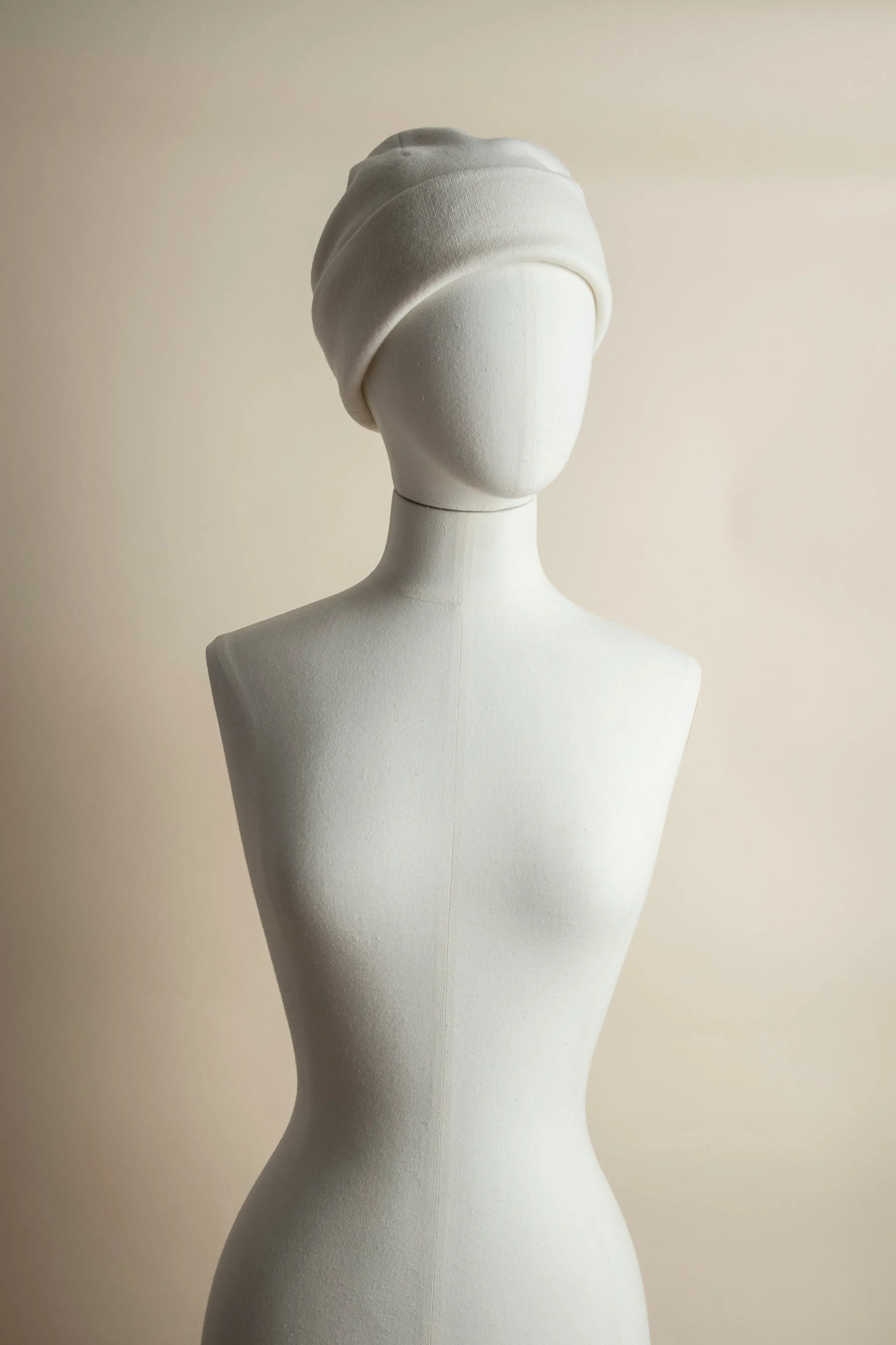 BOSTON craie sold by ça va de soi product image thumbnail 2