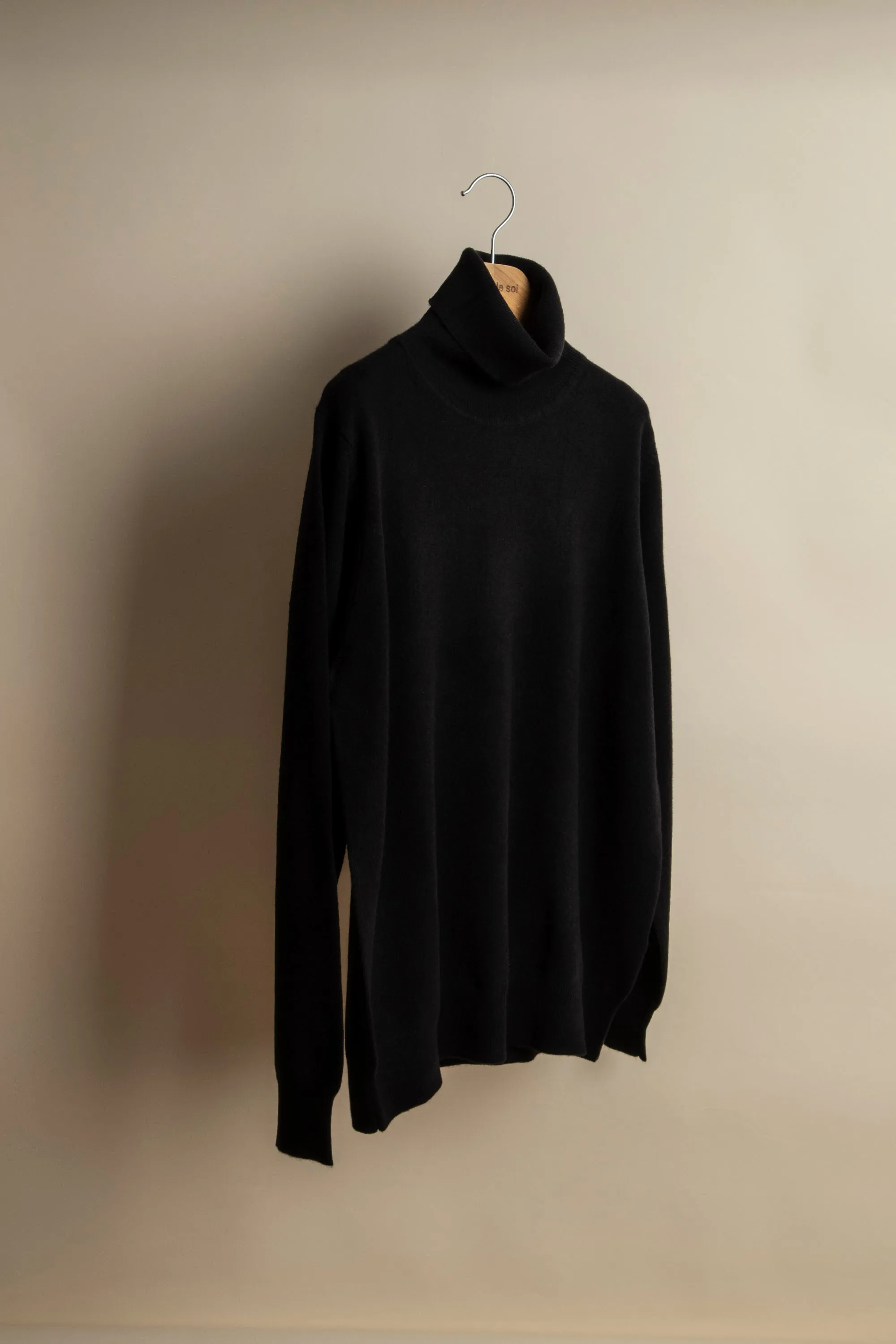 ANTWERP black sold by ça va de soi