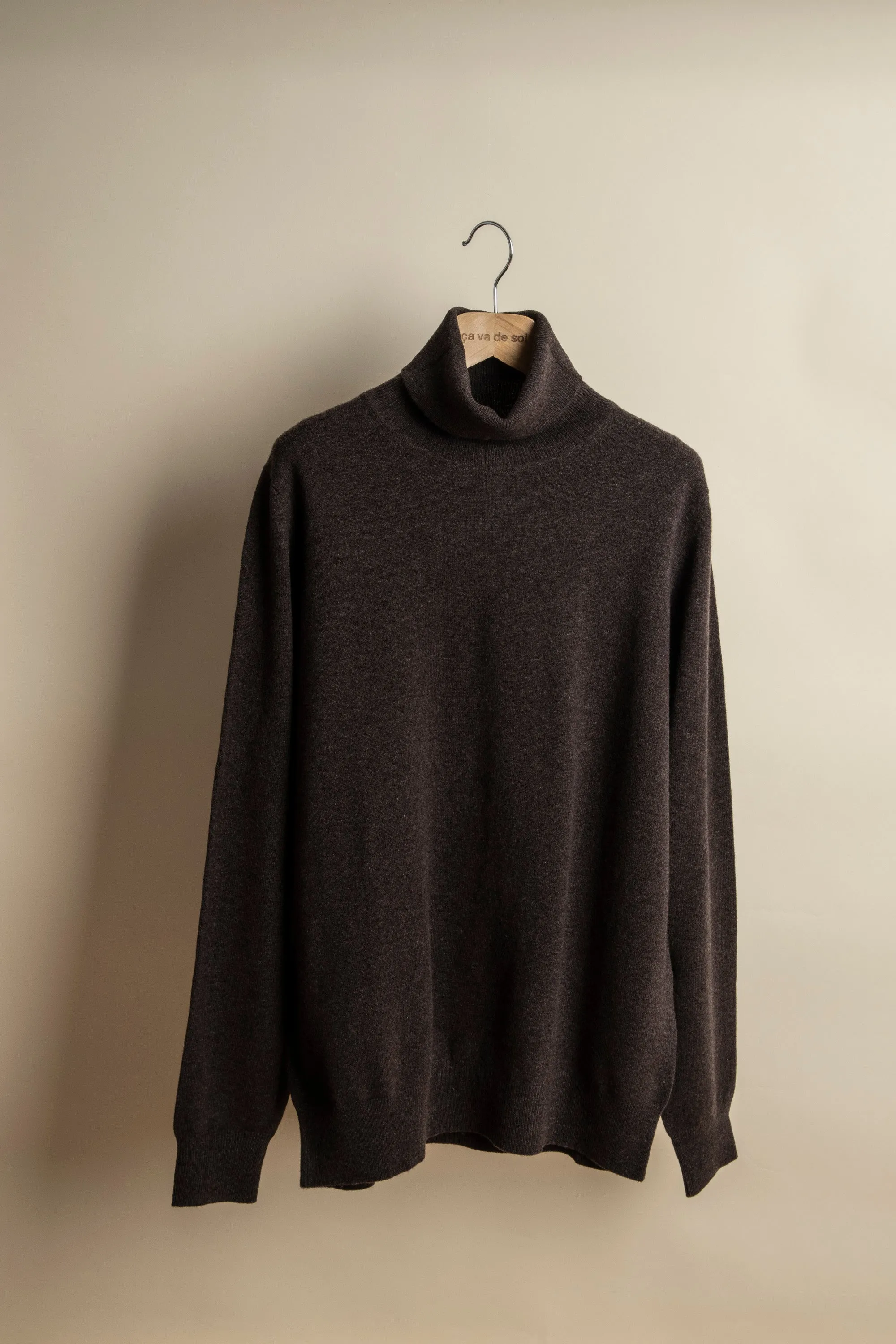 ANTWERP shore sold by ça va de soi