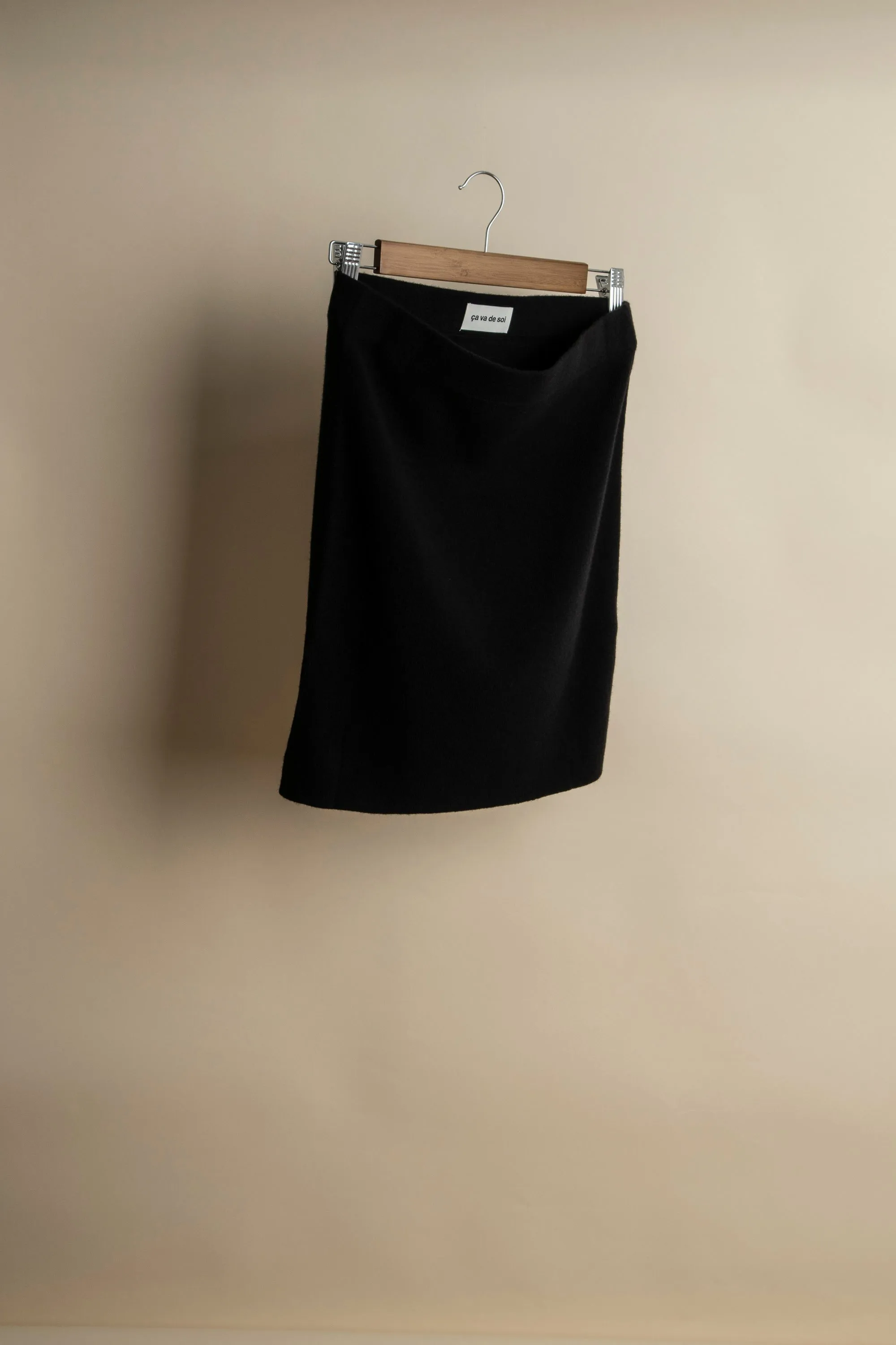 FRANCONIA black sold by ça va de soi