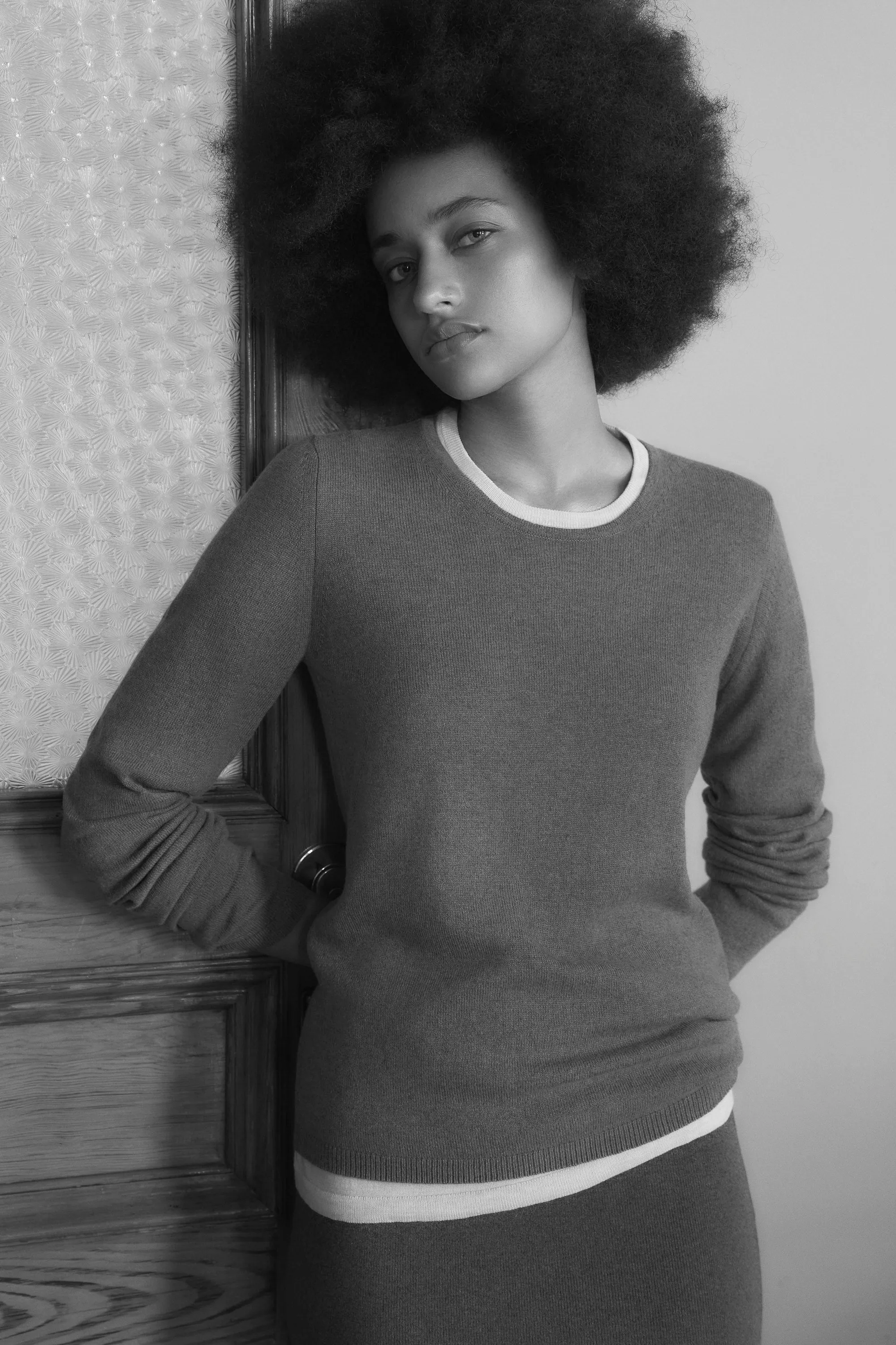 ROBERTA black24 sold by ça va de soi product image thumbnail 2