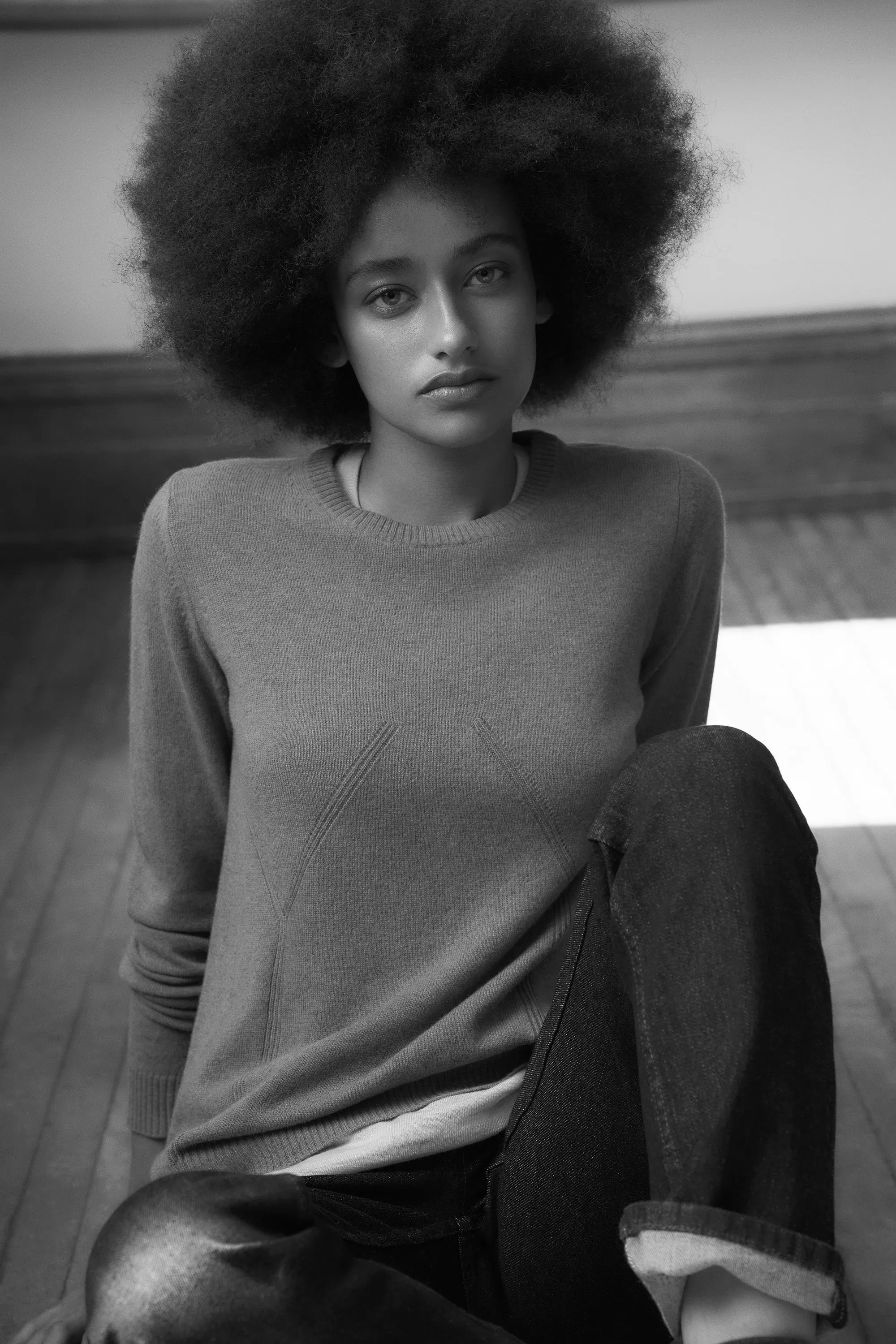 ASTORIA black sold by ça va de soi product image thumbnail 3