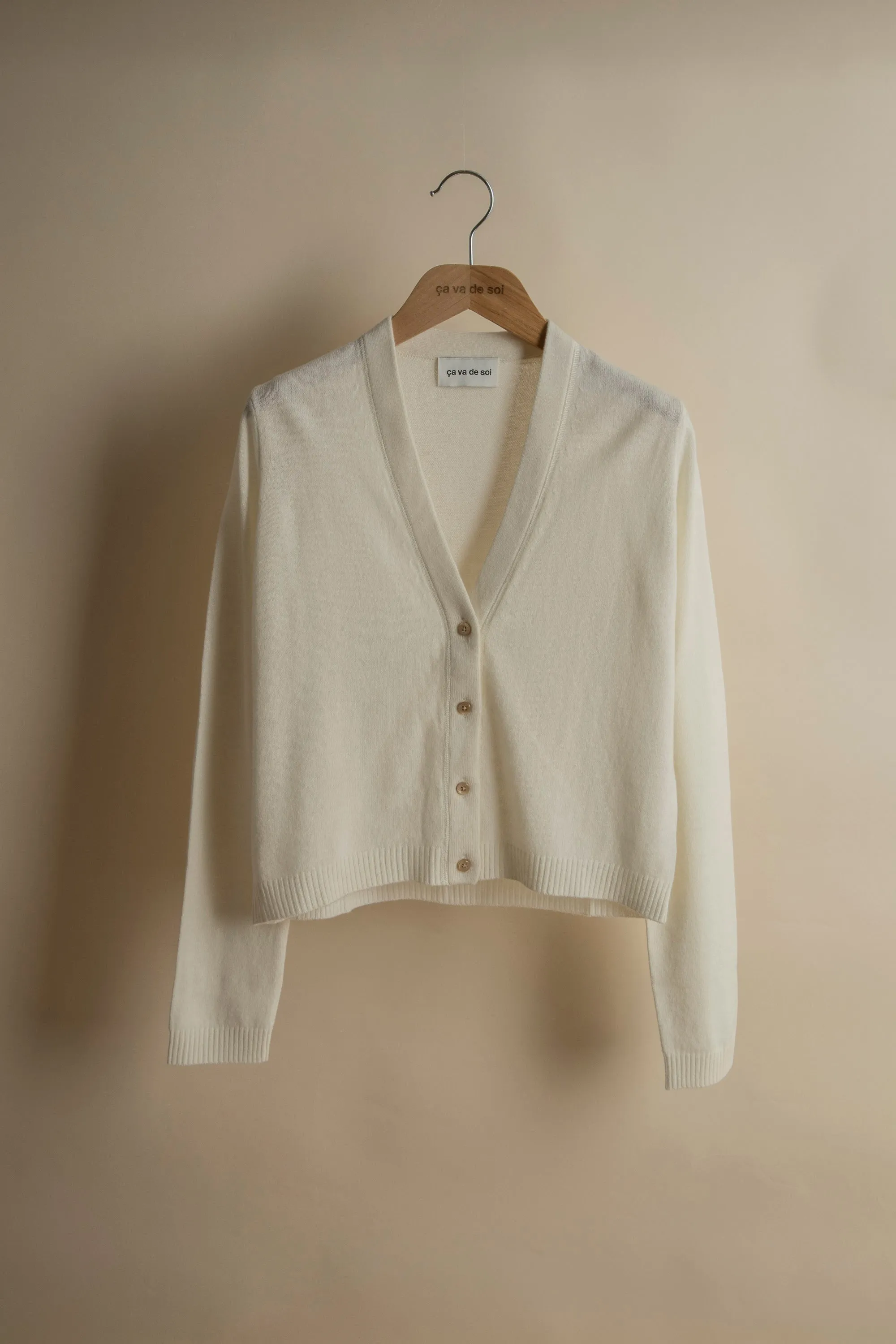 CARONIA chalk sold by ça va de soi