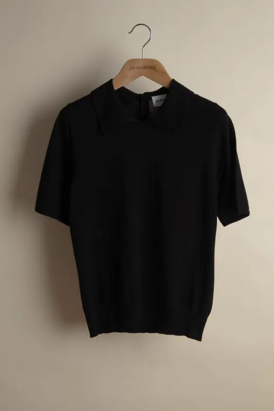 FRIA manja sold by ça va de soi