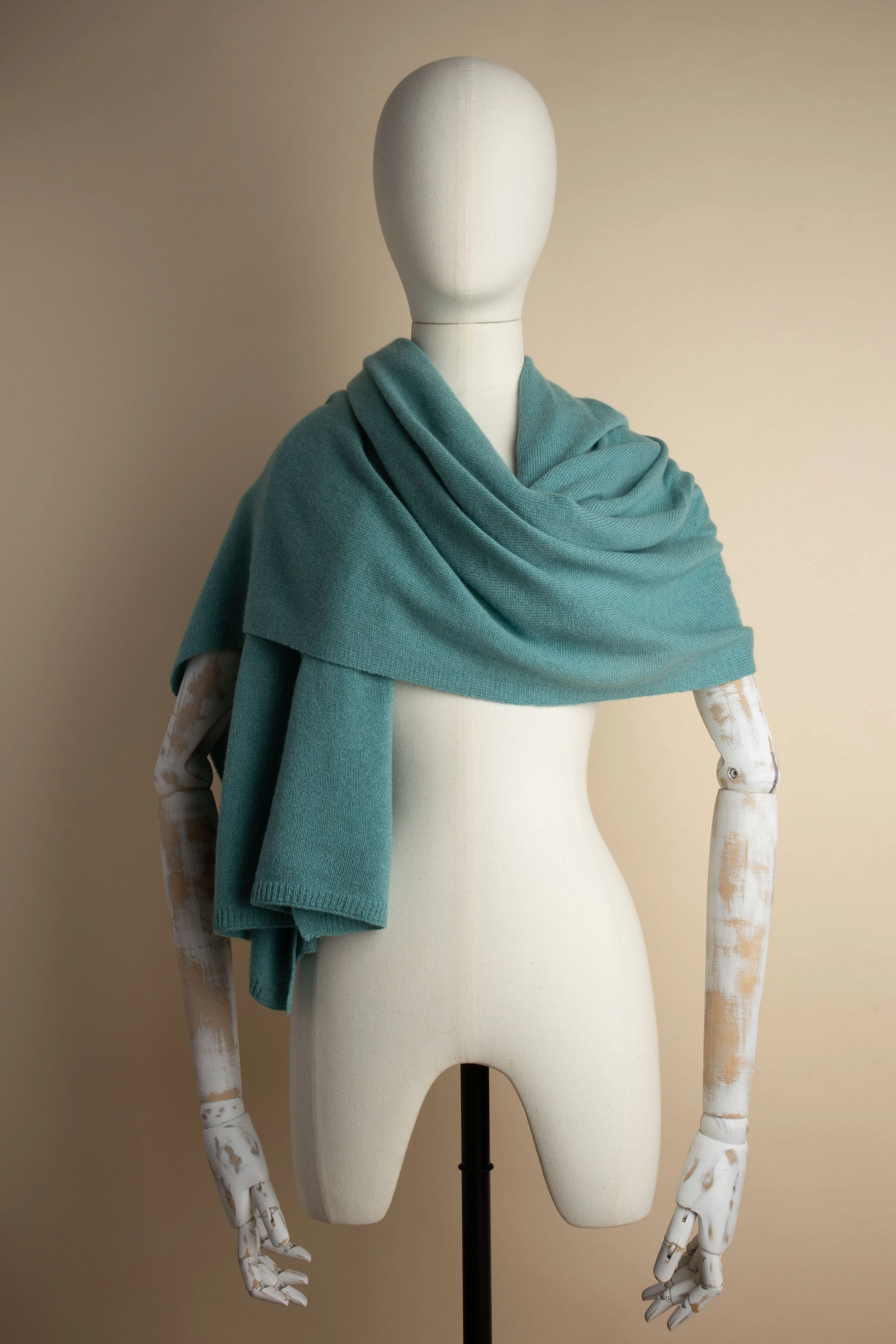 CLEO larch sold by ça va de soi