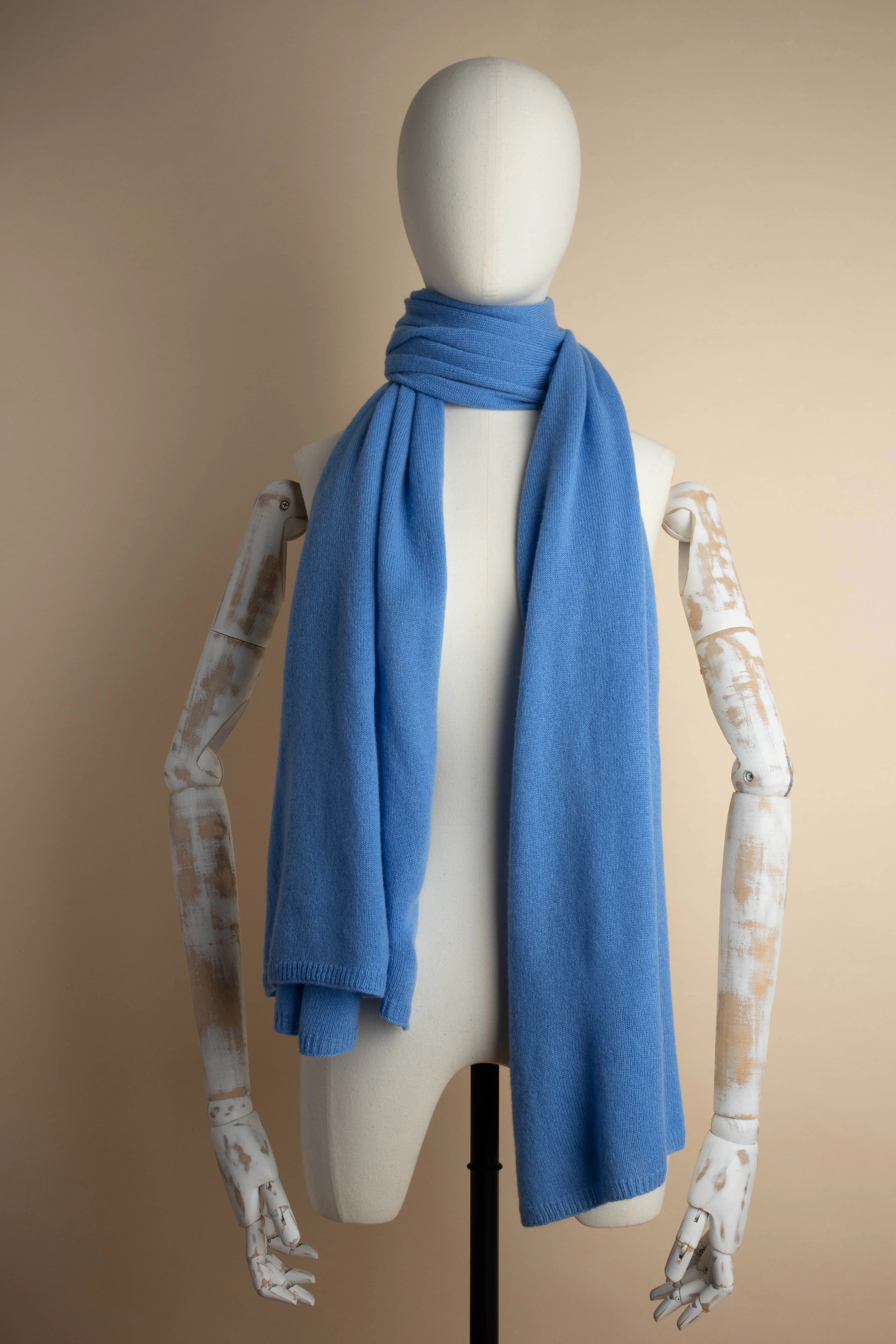 CLEO kyanite sold by ça va de soi