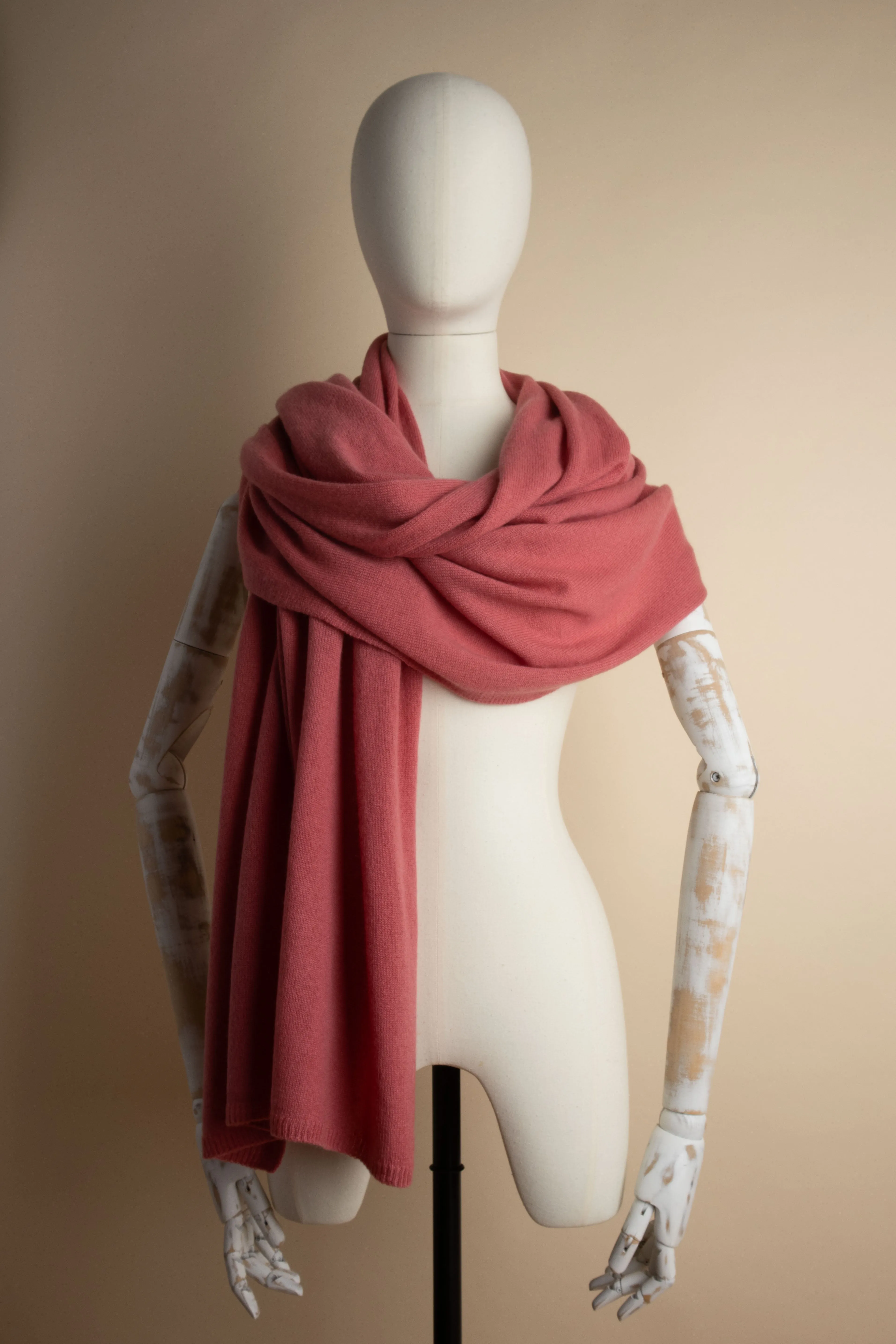 CLEO hibiscus sold by ça va de soi